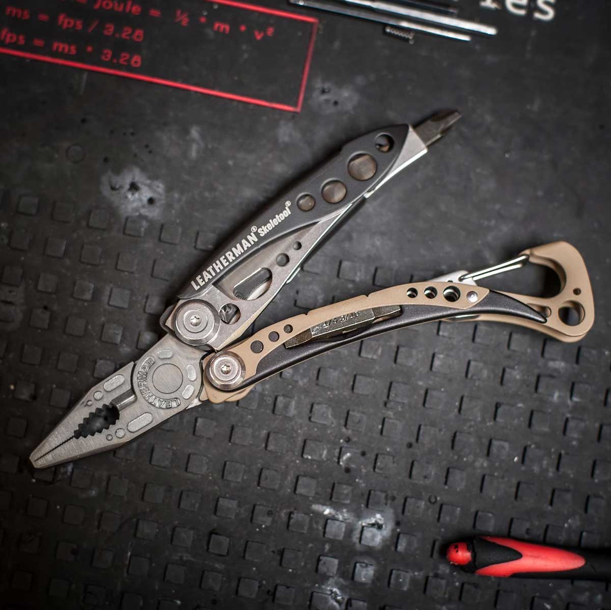 Leatherman - Skeletool Multitool - Coyote