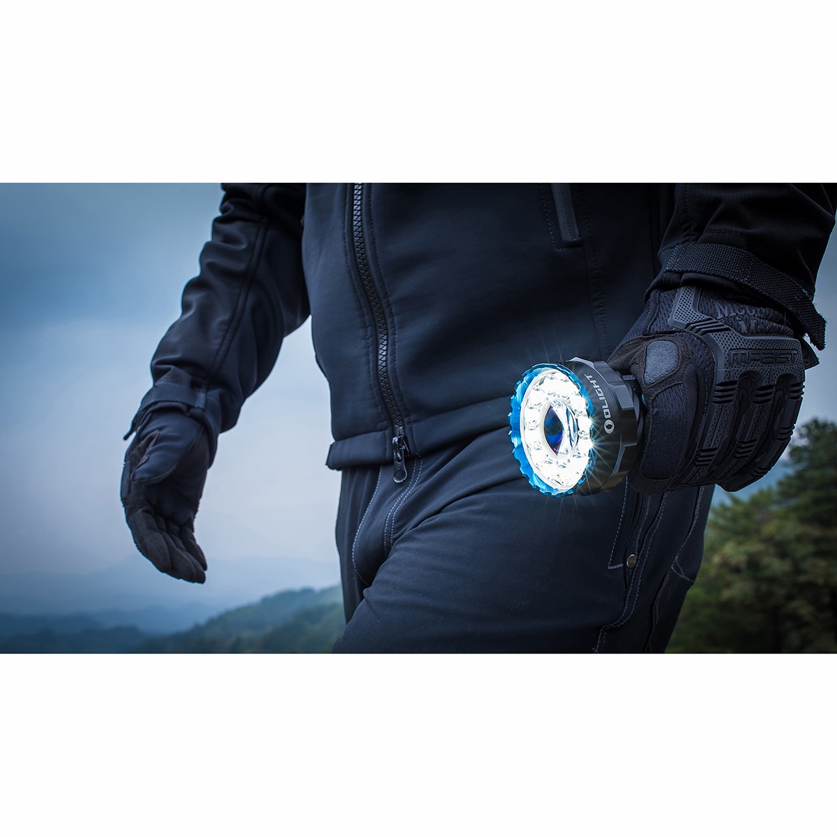 Olight - Marauder 2 Cool White Akku-Taschenlampe - 14000 Lumen, Reichweite 800 m