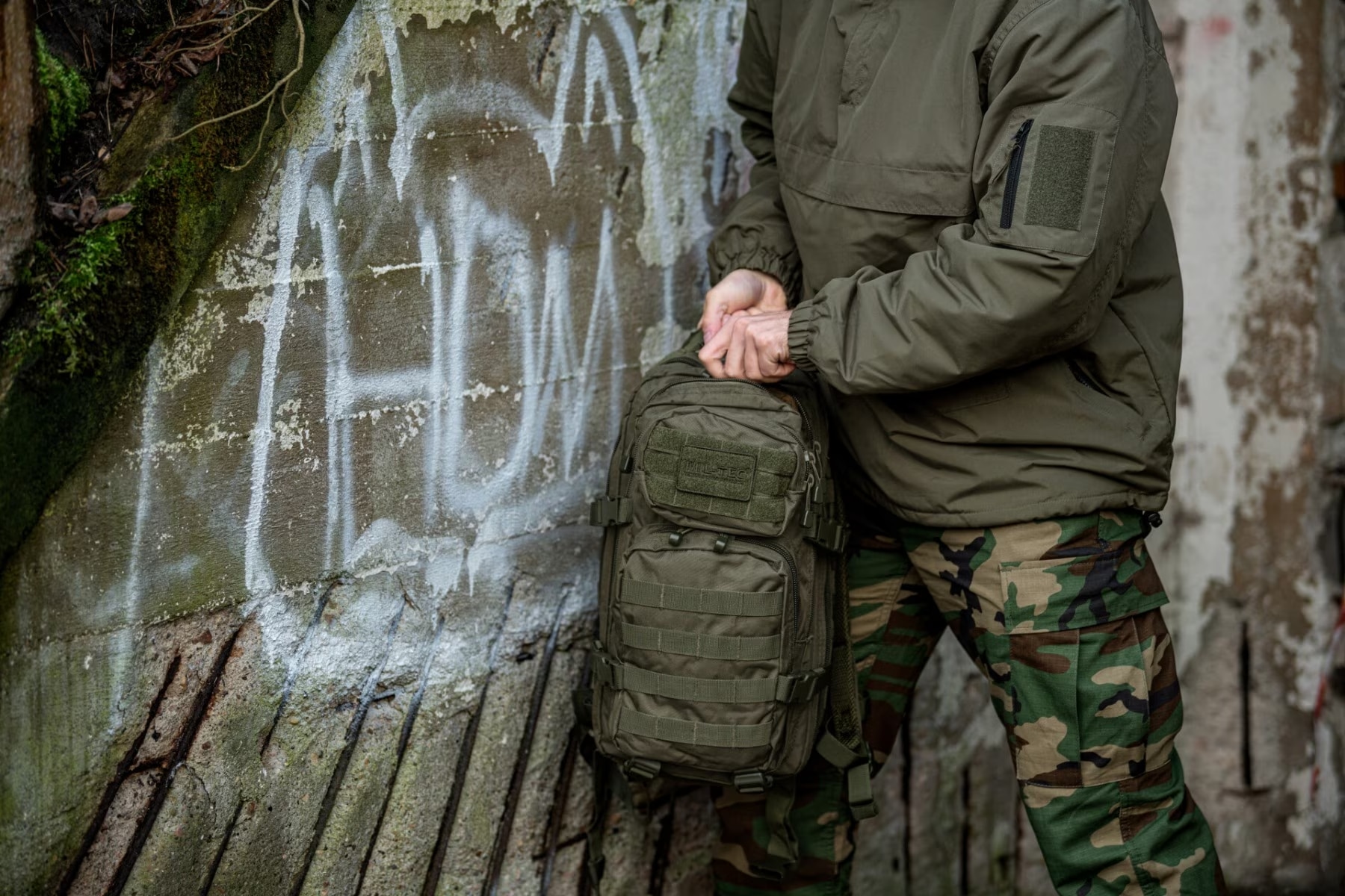 Kleiner Rucksack für das Flugzeug