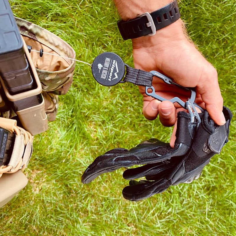 Wisport Key ring Carabiner with Retractor  - Large