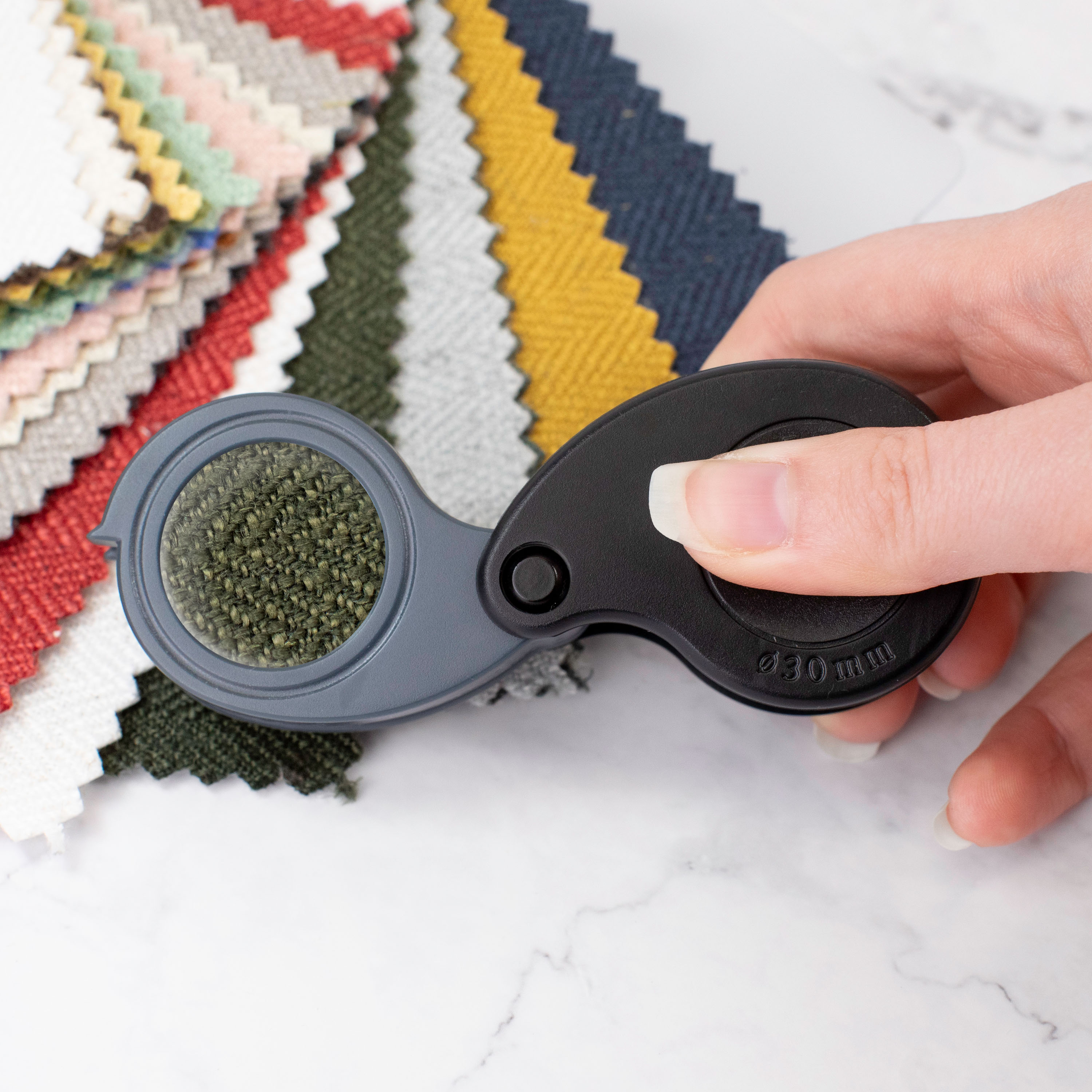 Carson TriView 3x / 5.5x / 8.5x Magnifieng