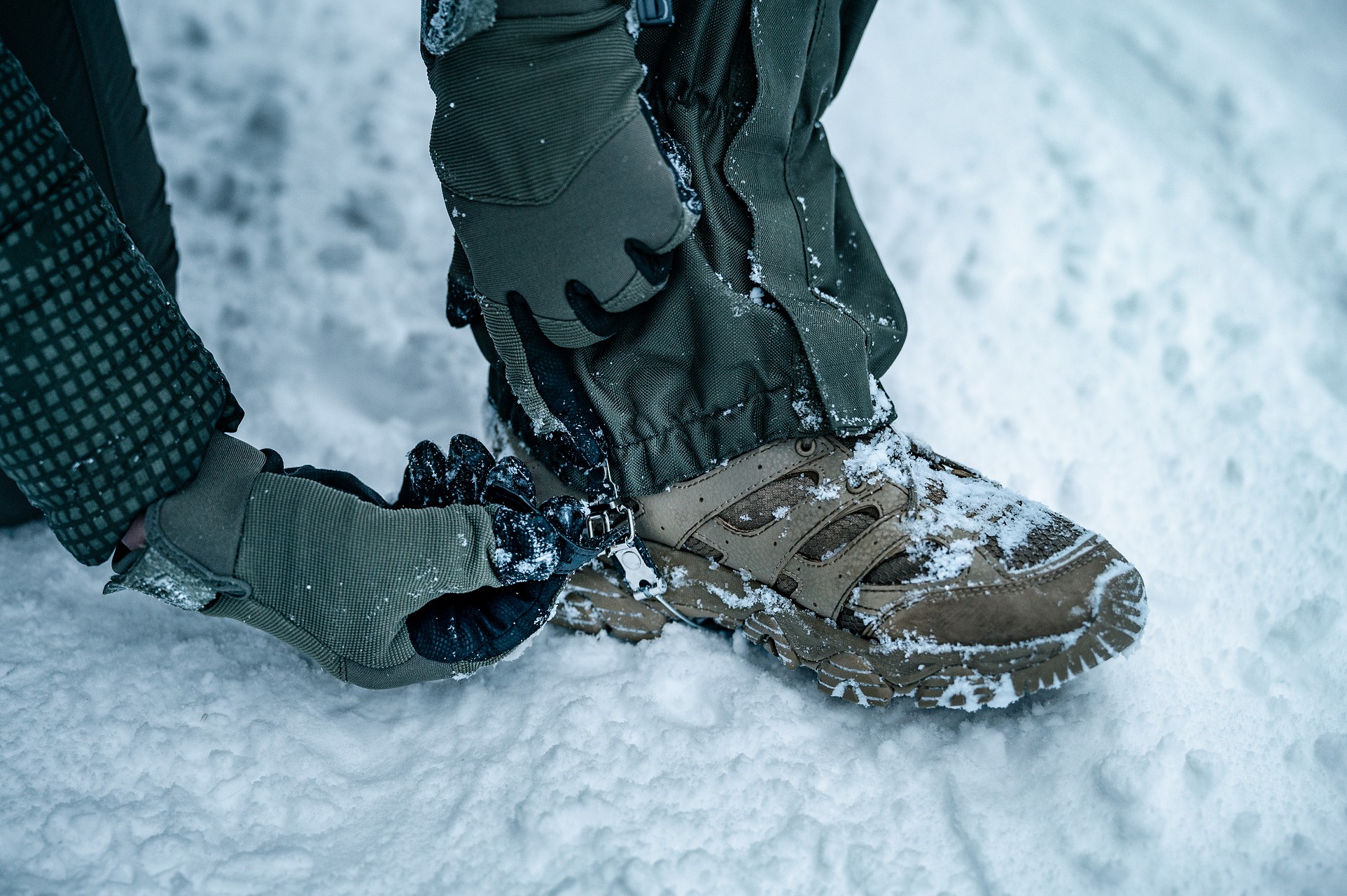 Helikon Impact Duty Winter Mk2 Gloves - Olive Green/Black