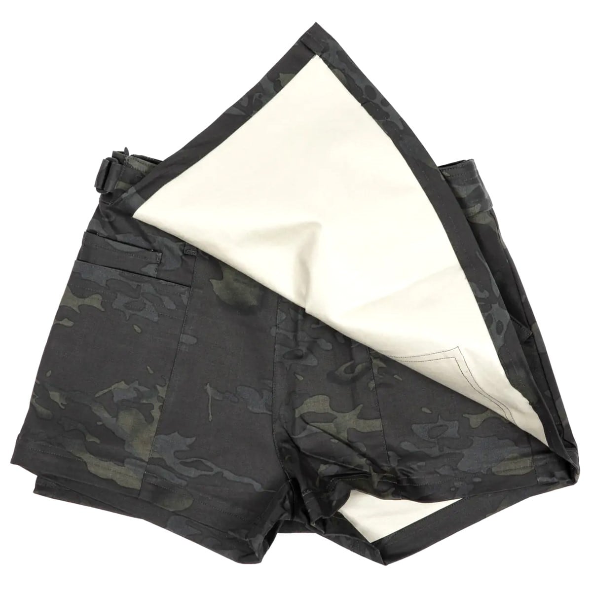 Battle Style Women's shorts with skirt function - MultiCam Black