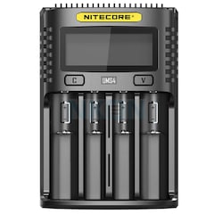 Nitecore UMS4 Charger