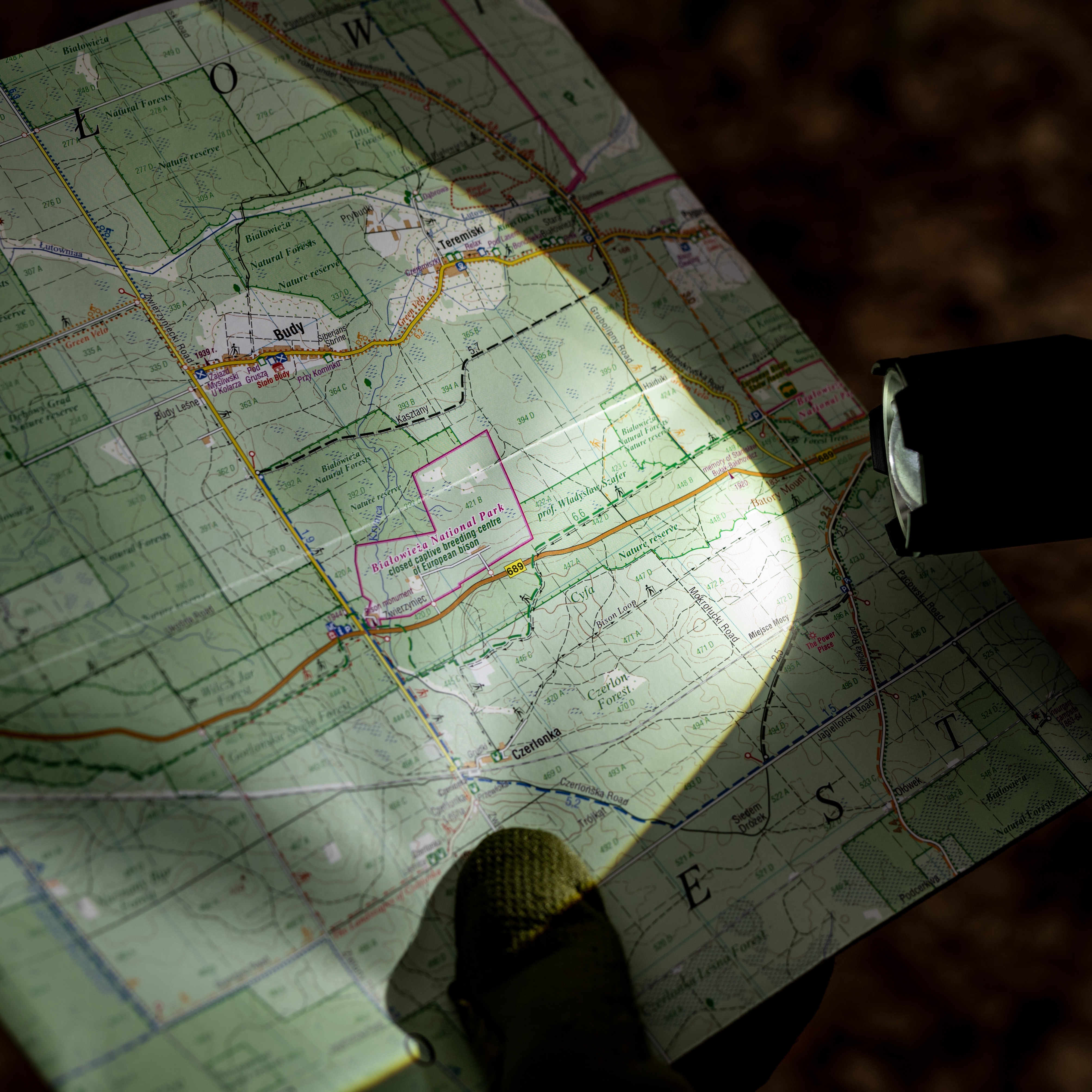 XRG M1500 Zoom Rechargeable Torch - 1800 lumens