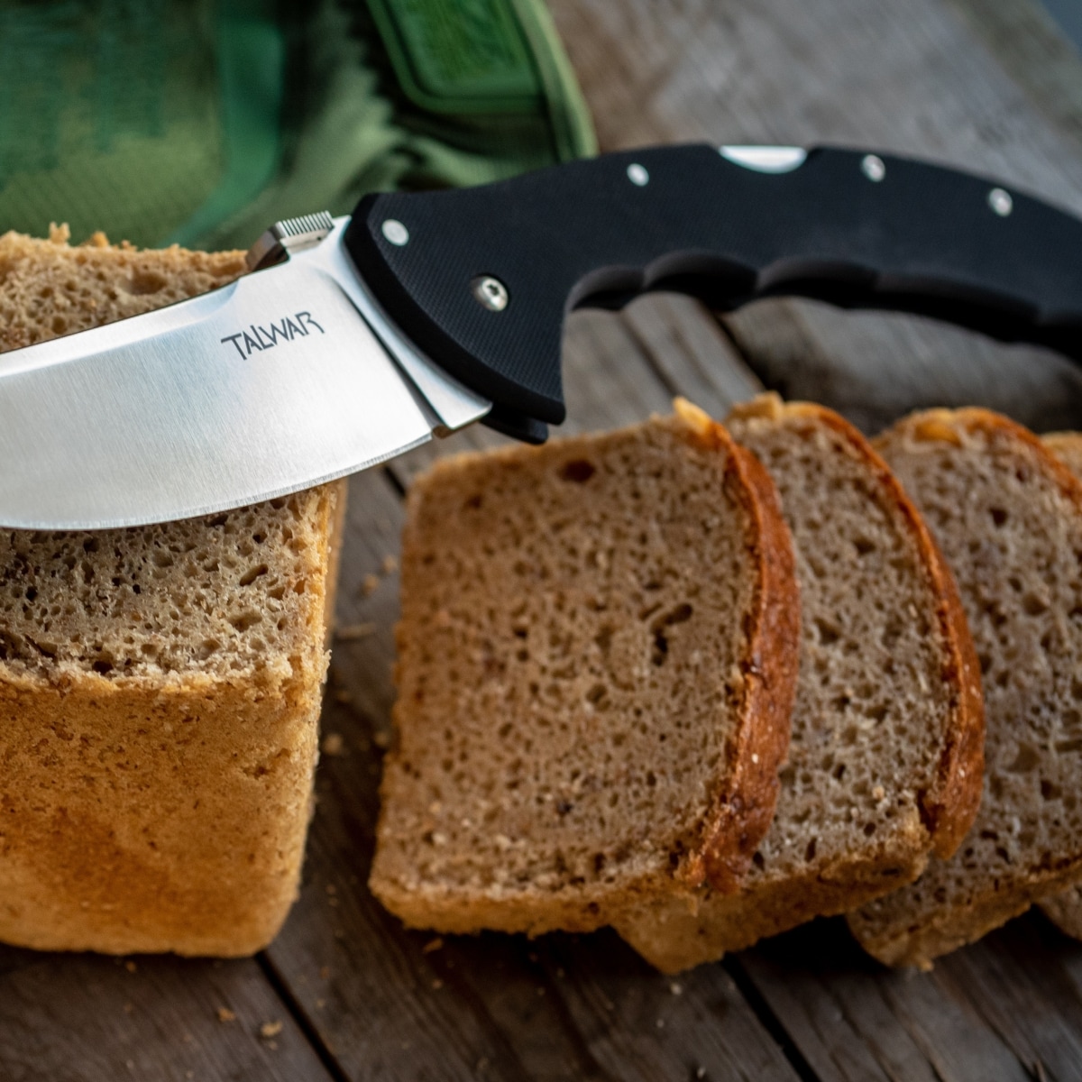 Military Rye Bread with 24 months shelf life - 700 g