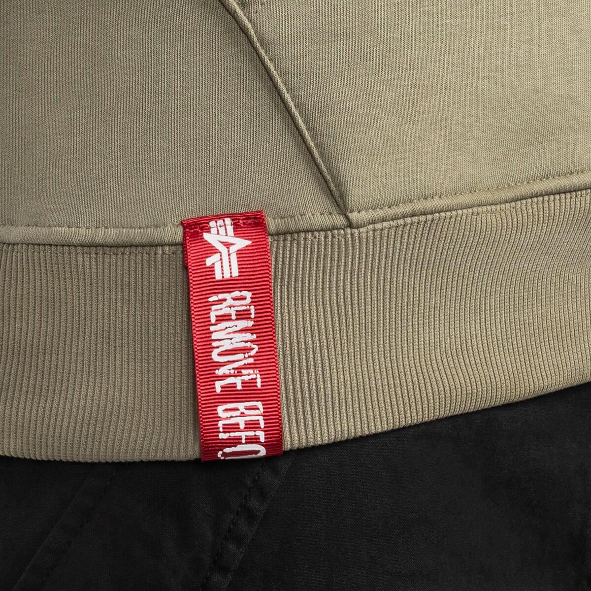 Alpha Industries Basic Hoody - Olive 