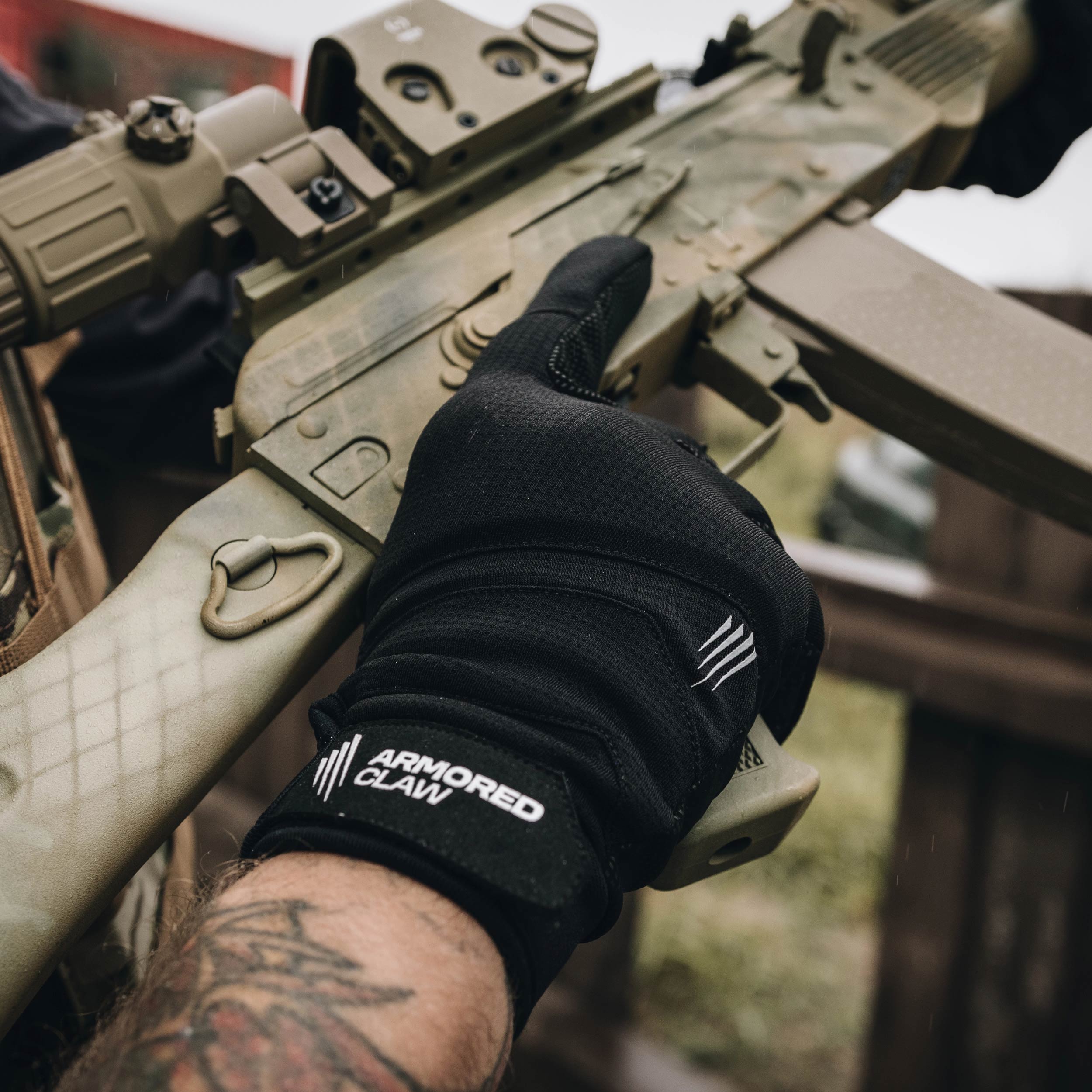 Armored Claw Essential Seeker Tactical Gloves - Pitch Black