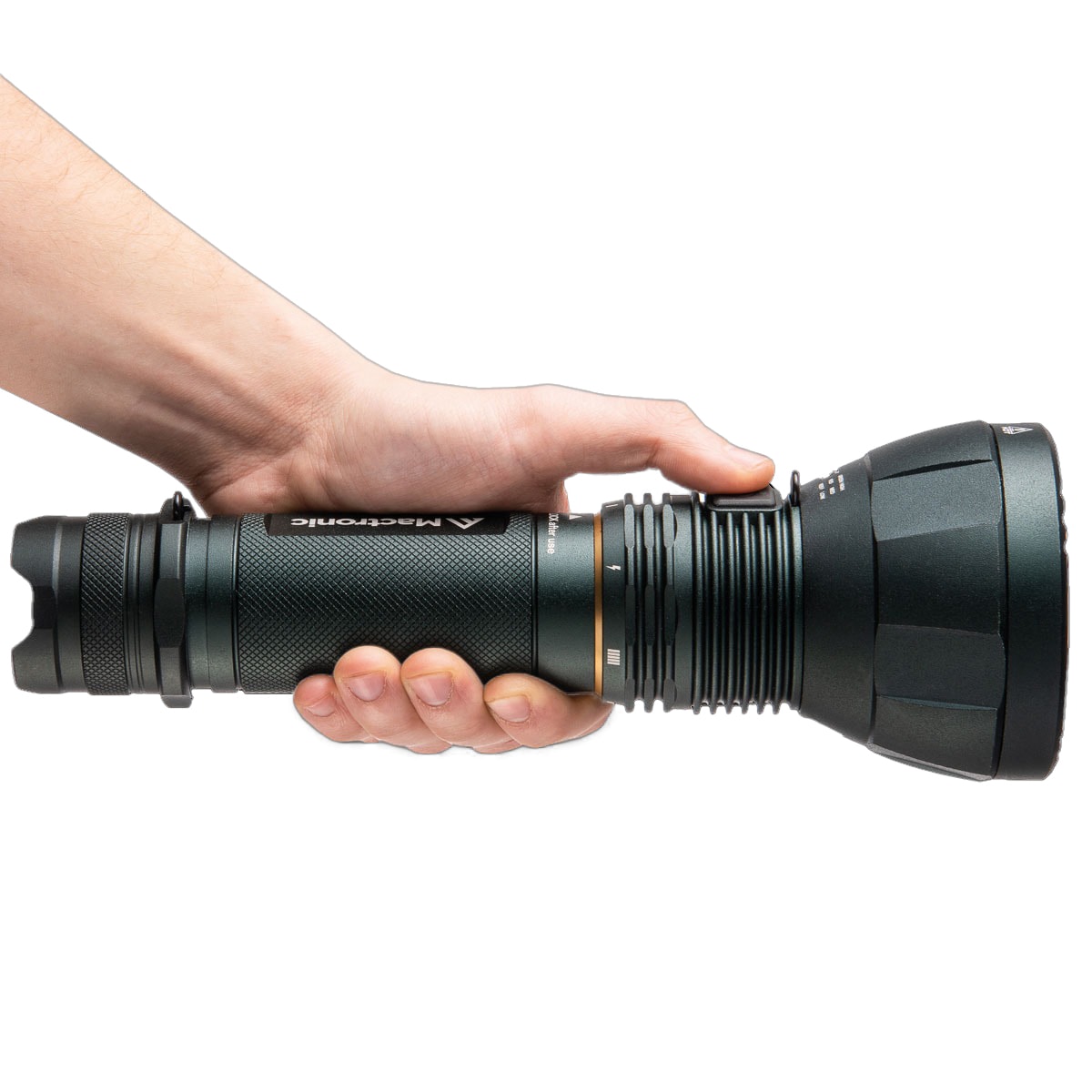 Mactronic Blitz K12 Flashlight - 11600 lumens