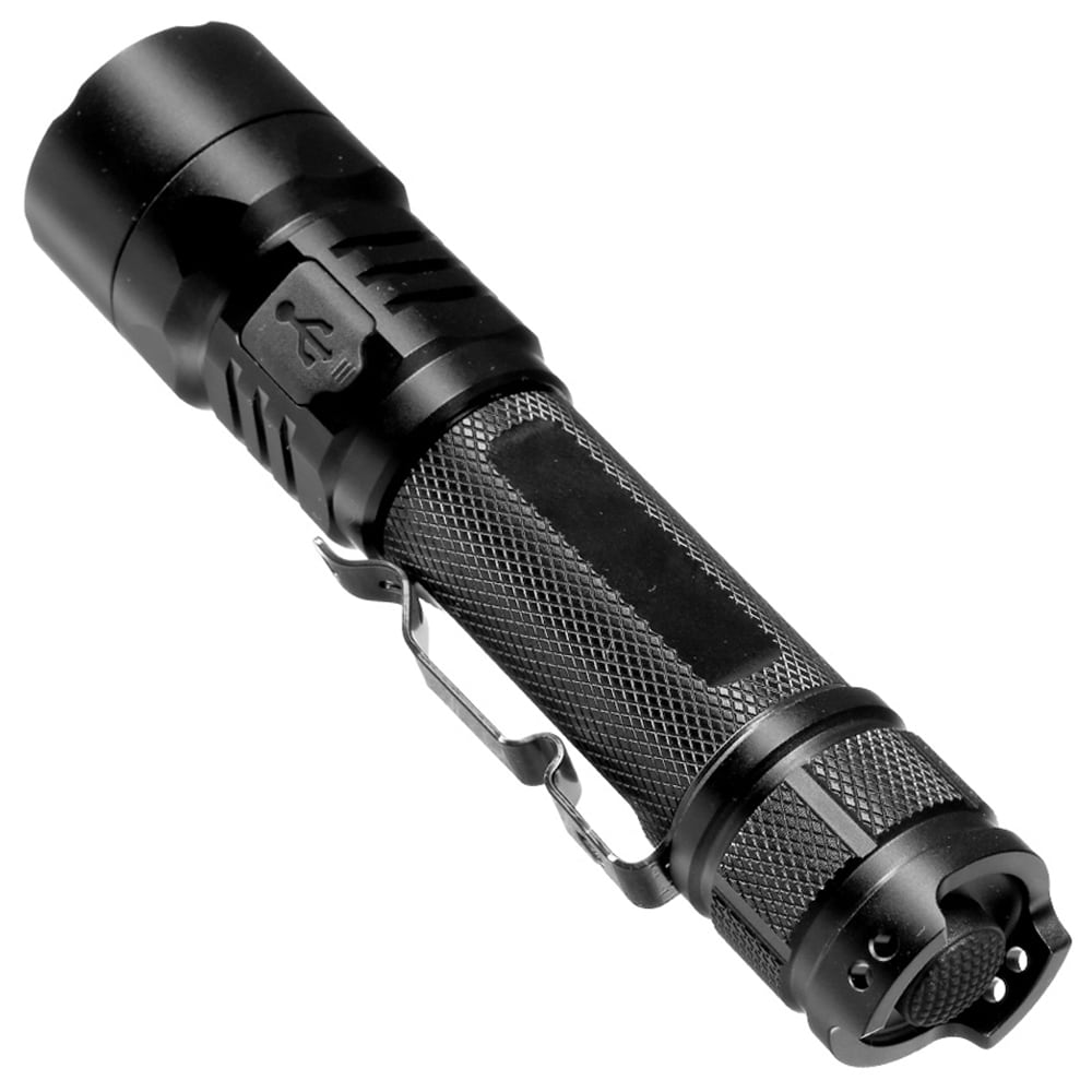 Mactronic Black Eye Flashlight - 1100 lumens