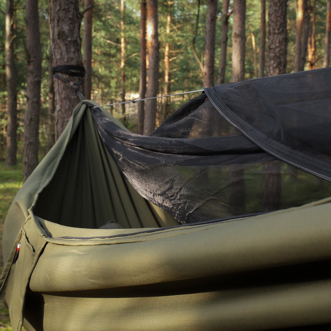 Camp hammock TigerWood Bear Olive - with mosquito net