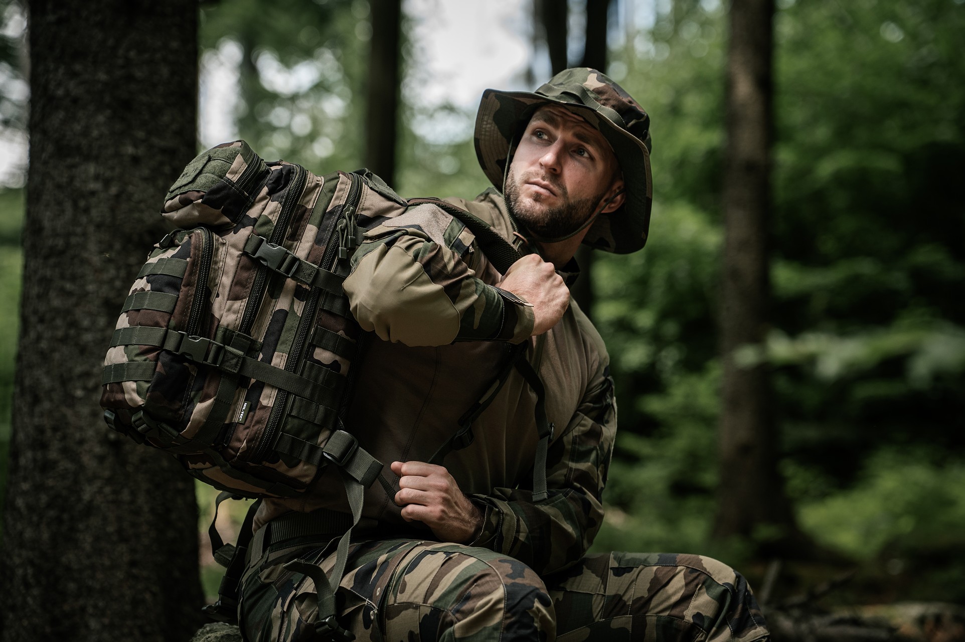 Mil-Tec Small Assault Pack Backpack 20 l - CCE Camo