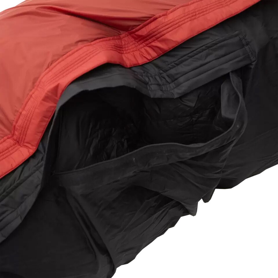 Carinthia D 800X Medium Right Sleeping Bag - Red