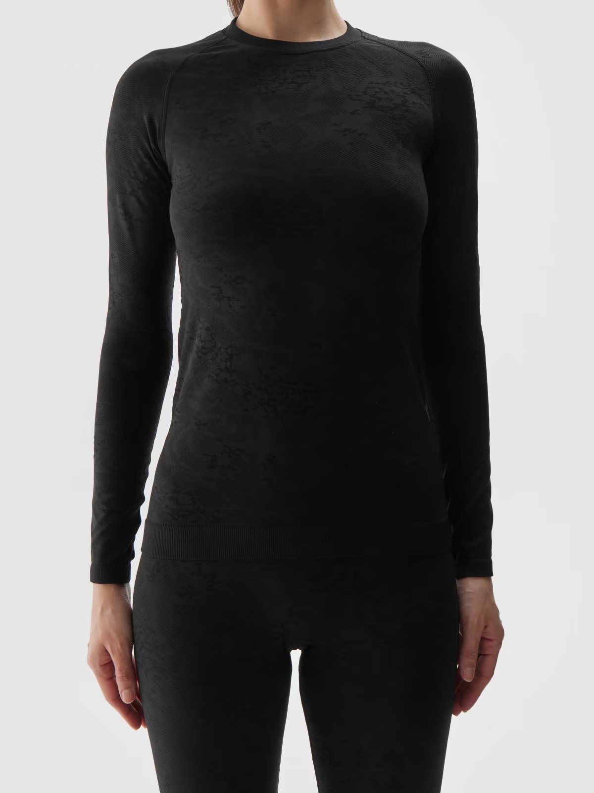 4F F176 Women's Thermoactive Shirt - Black