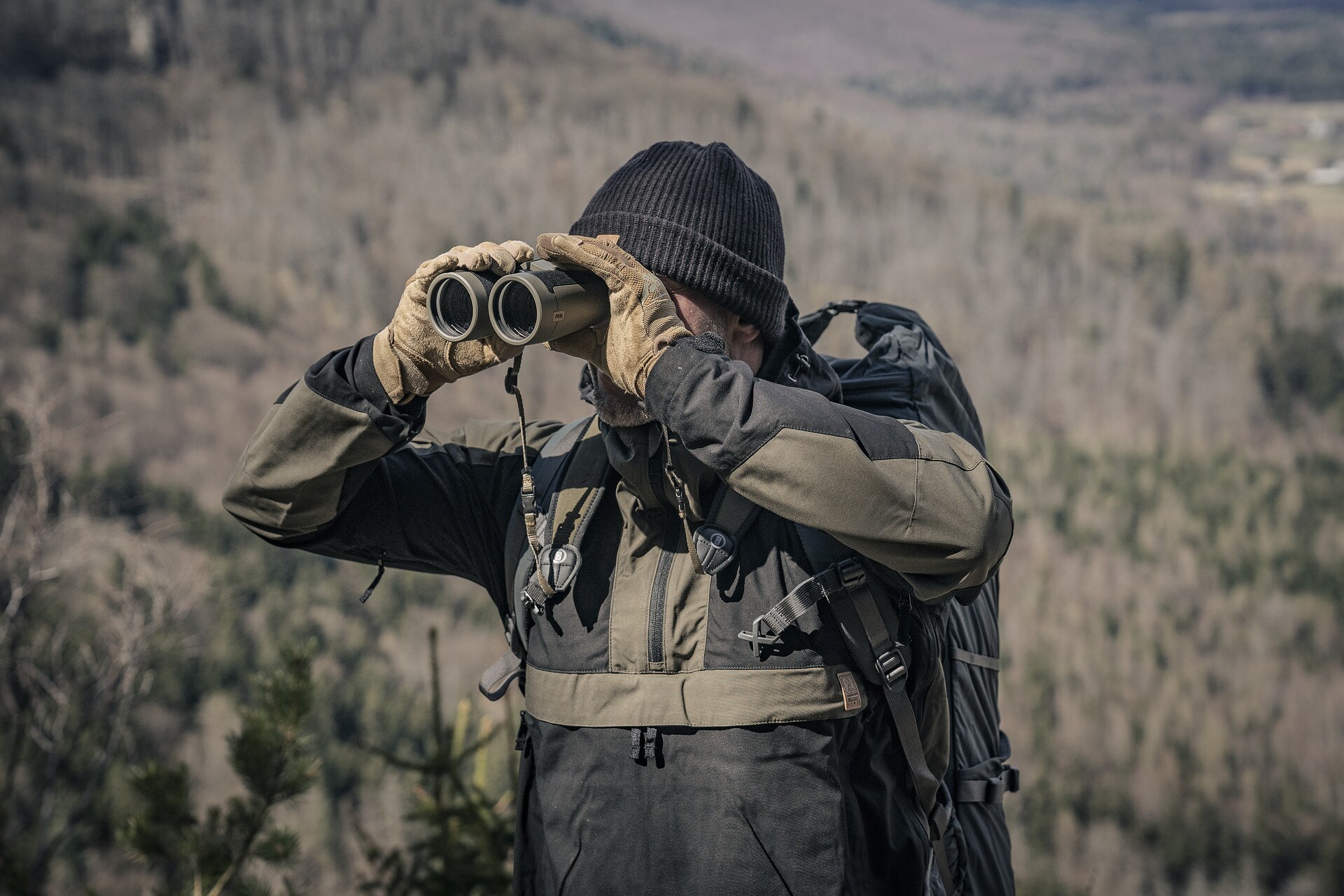 Bushhnell R5 12x50 Binoculars - Ranger Green