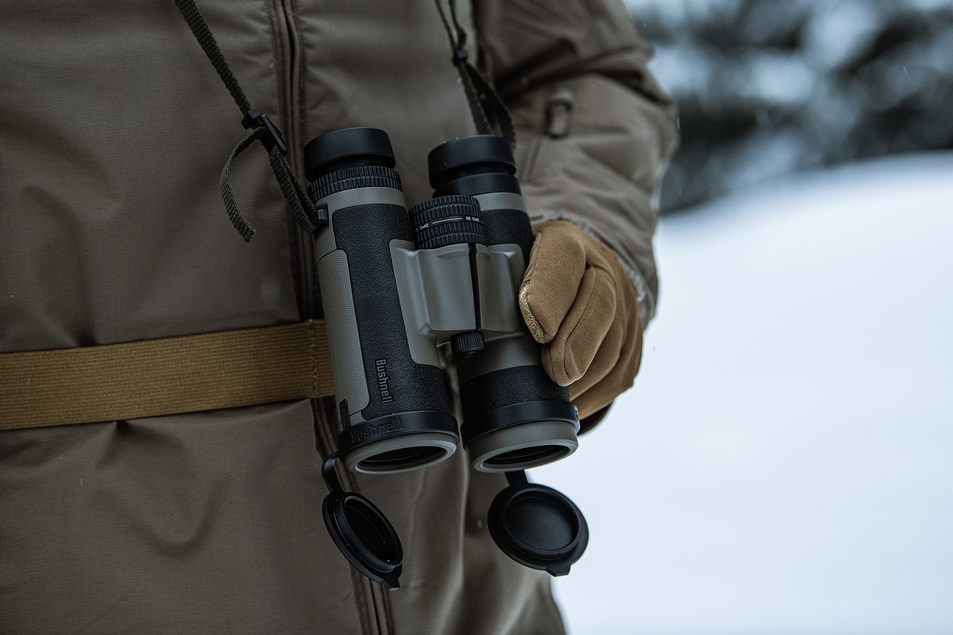 Bushnell R5 Binoculars 10x42 - Ranger Green