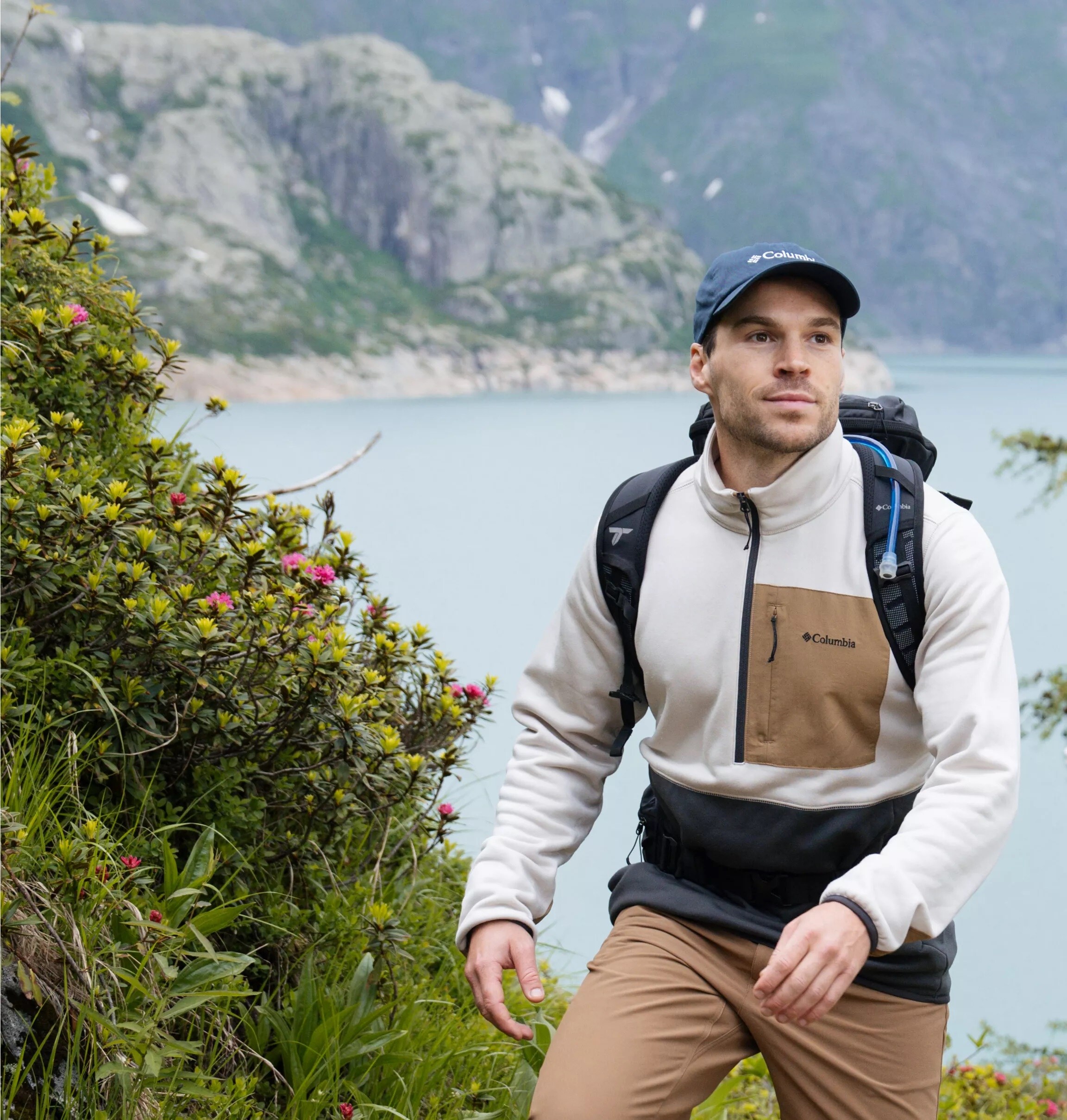 Columbia Hike II Technical Fleece - Dark Stone/Shark/Delta