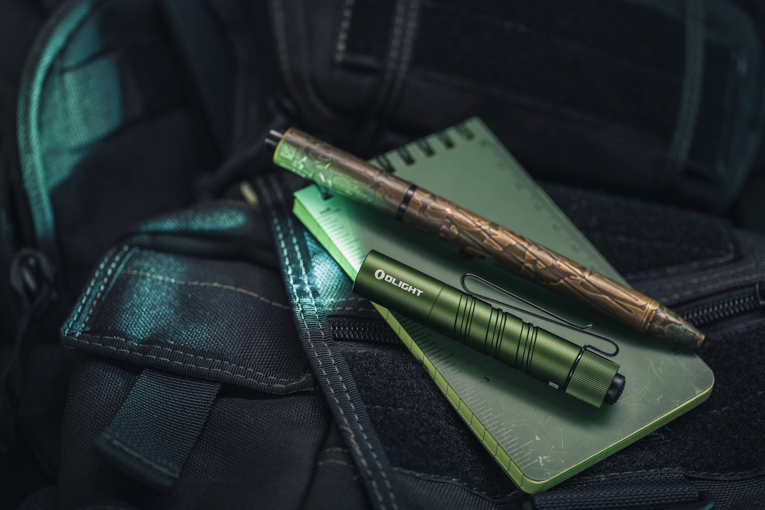 Olight I3T 2 EOS OD Green Flashlight - 300 lumens