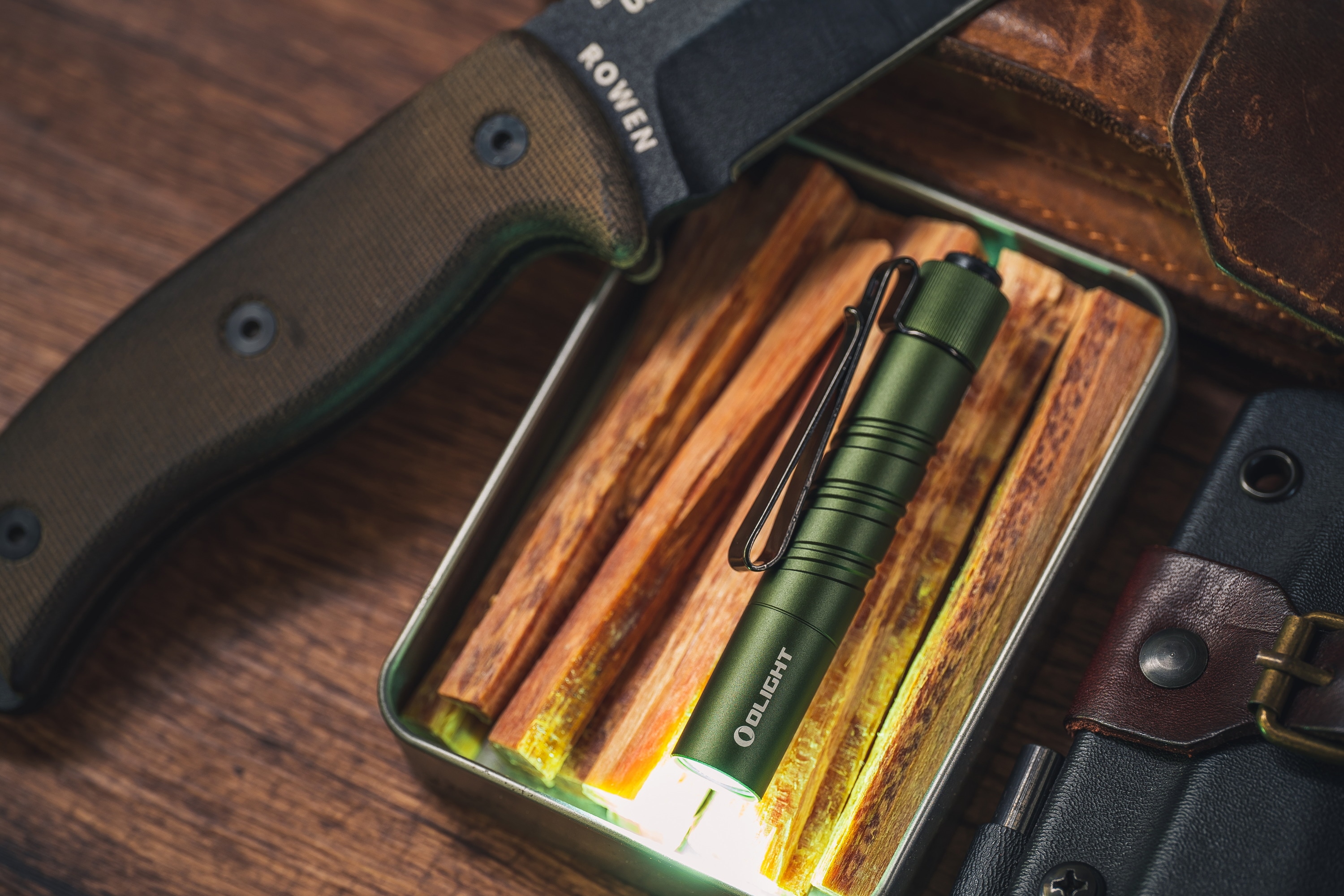 Olight I3T 2 EOS OD Green Flashlight - 300 lumens