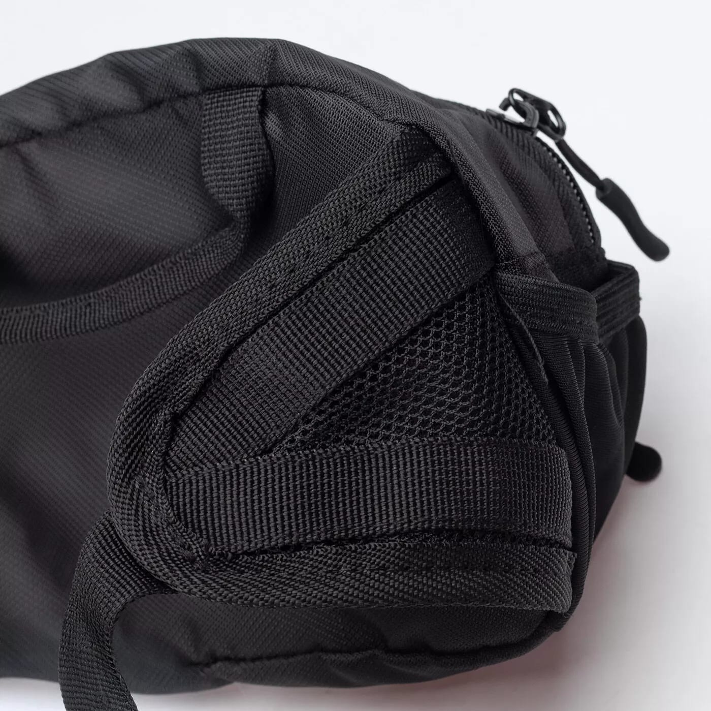 Elbrus Parcel Hip Bag - Black