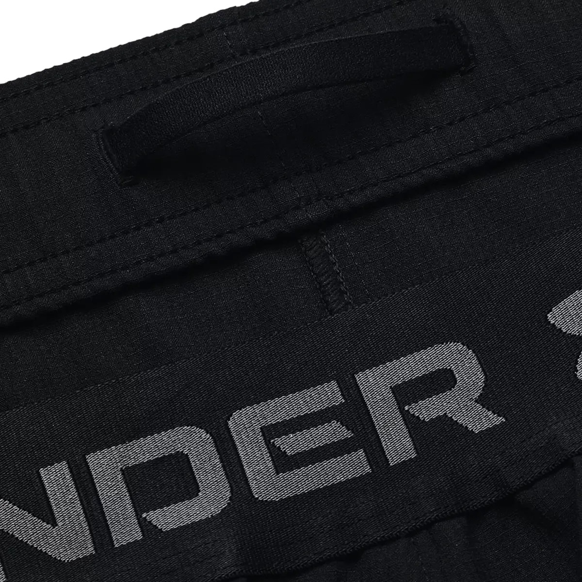 Under Armour Vanish Woven 6’ Shorts - Black/Pitch Gray