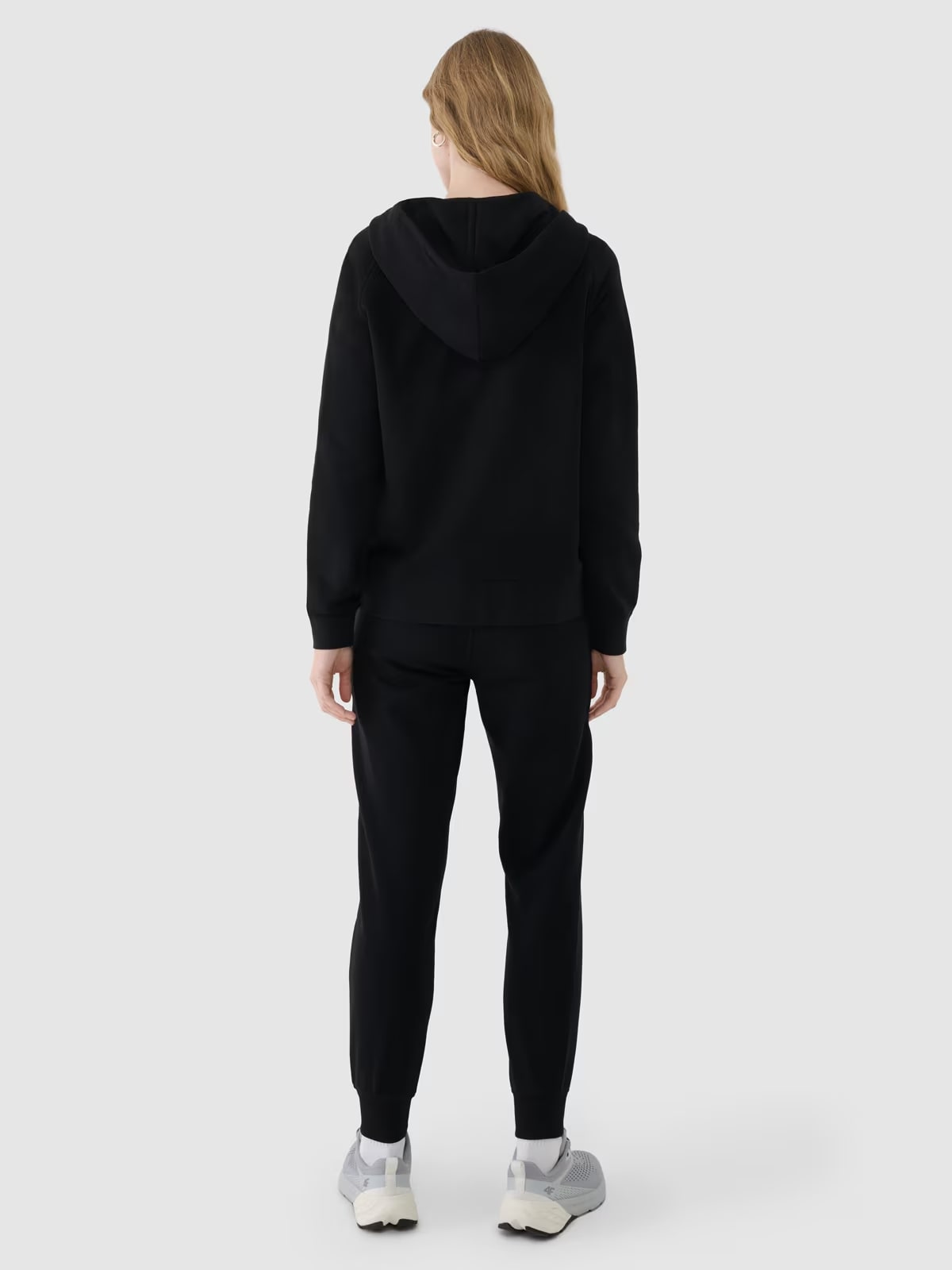 4F F1763 Women's Jumper - Black