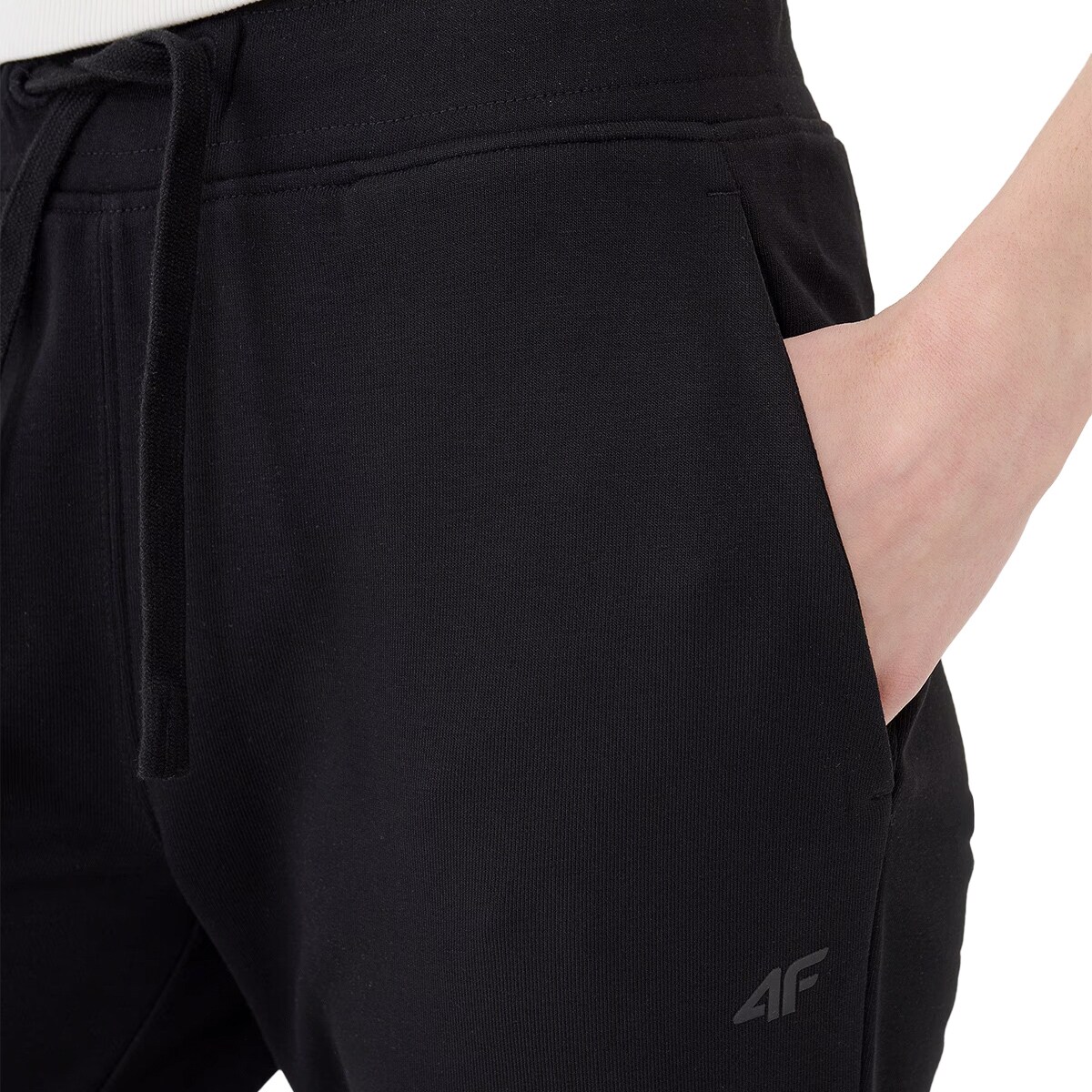 4F F1138 Women's Tracksuit Bottoms - Black