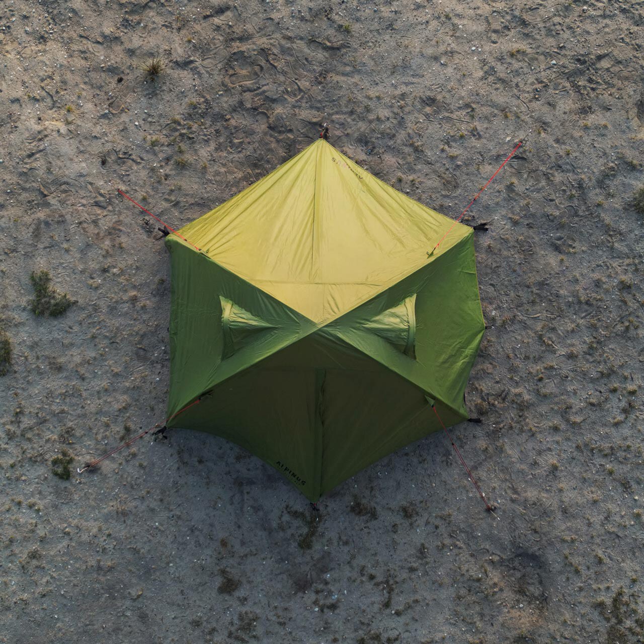 Alpinus Velebit 3 ALU 3-person Tent - Green