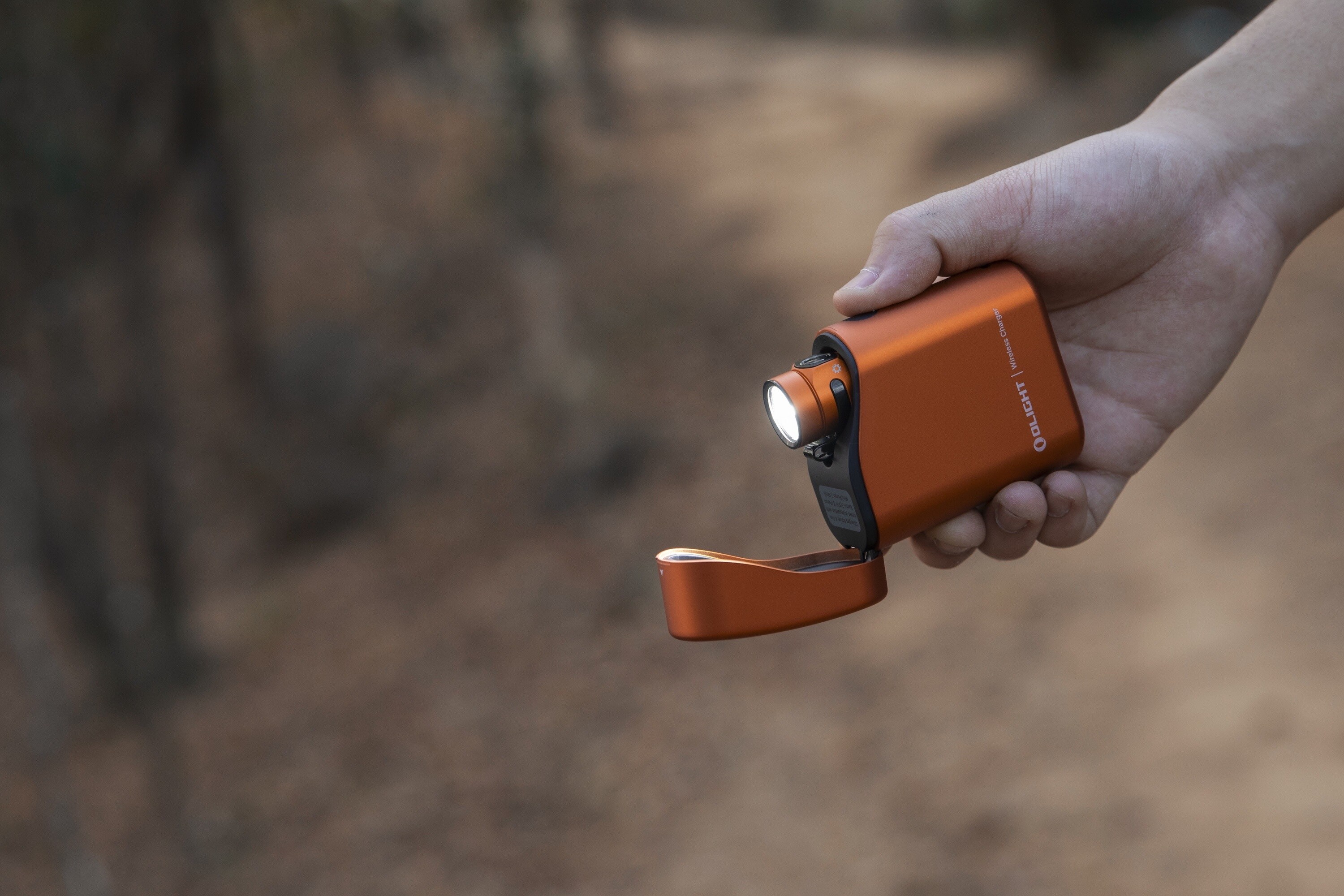 Olight Baton 4 Premium Edition Torch with Wireless Charging Case Orange - 1300 lumens