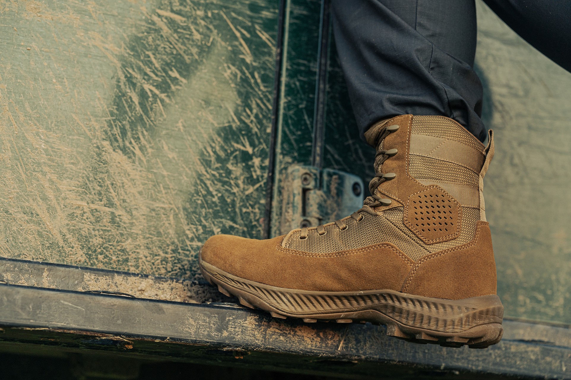 Garmont T8 Falcon Regular Tactical Boots - Coyote