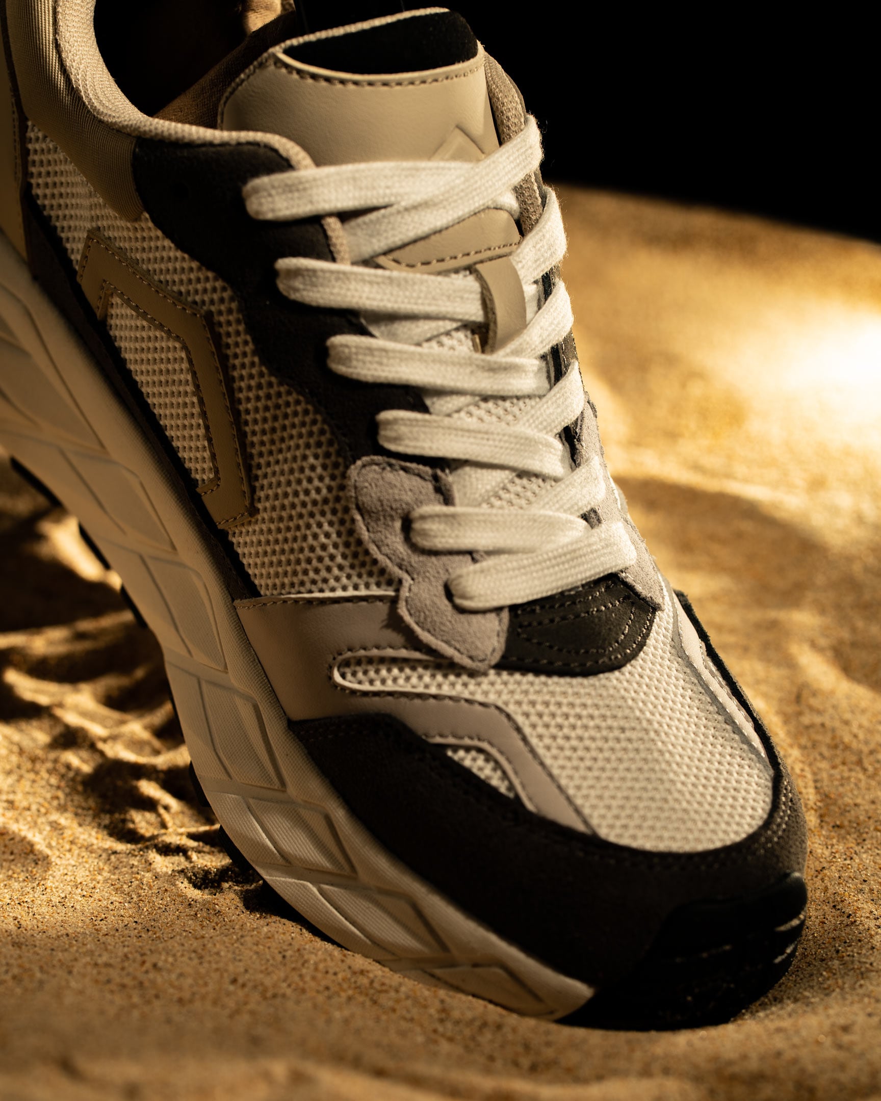 Pentagon Python Shoes - White