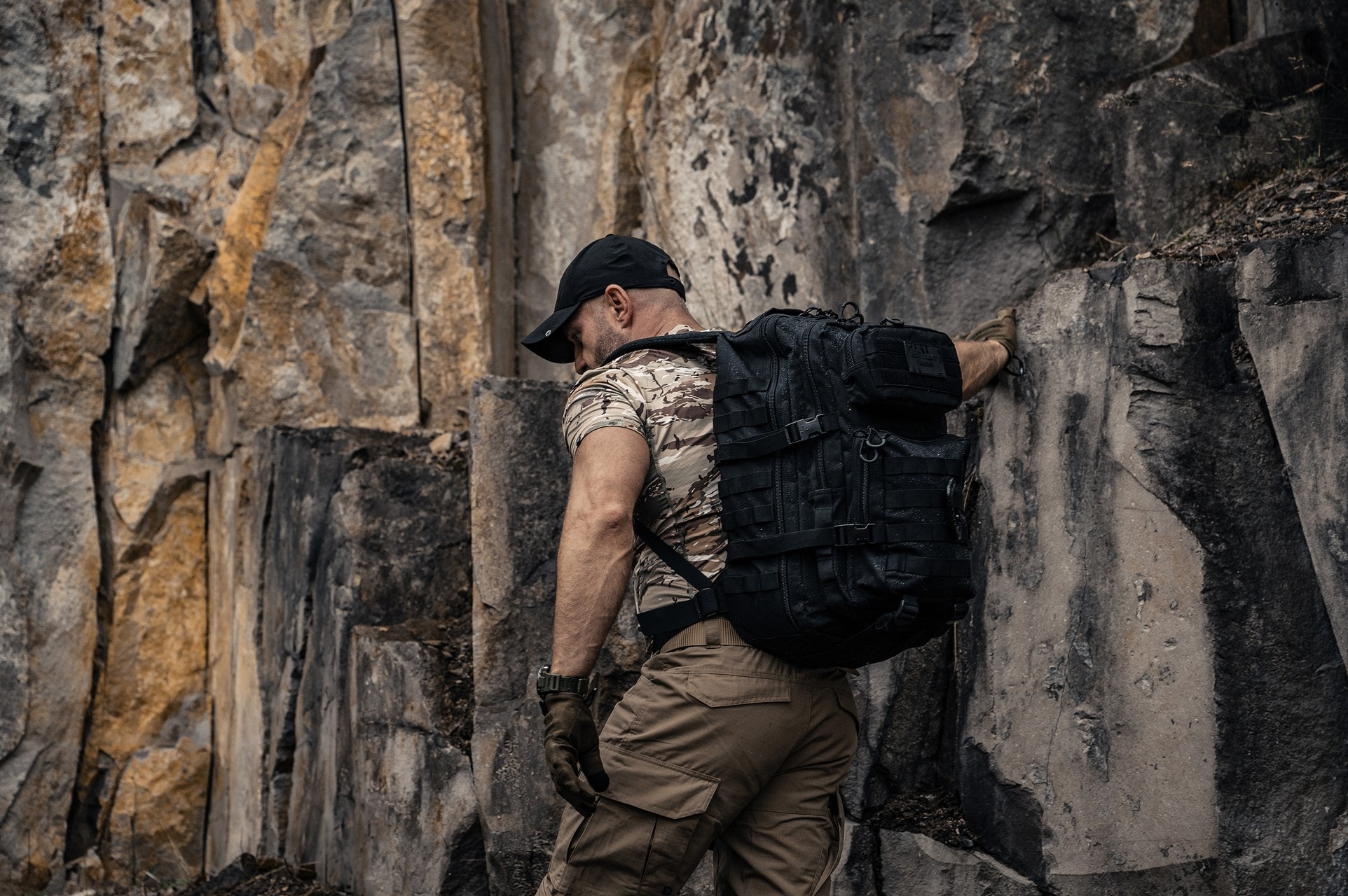 Brytzky Tactical Polygon Large Backpack 36 l - Black