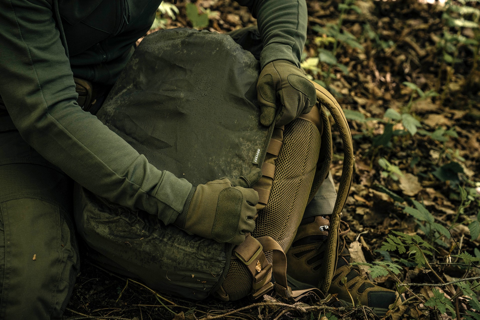 Brytzky Tactical Large Cover Waterproof Backpack Cover 34-48 l - Olive