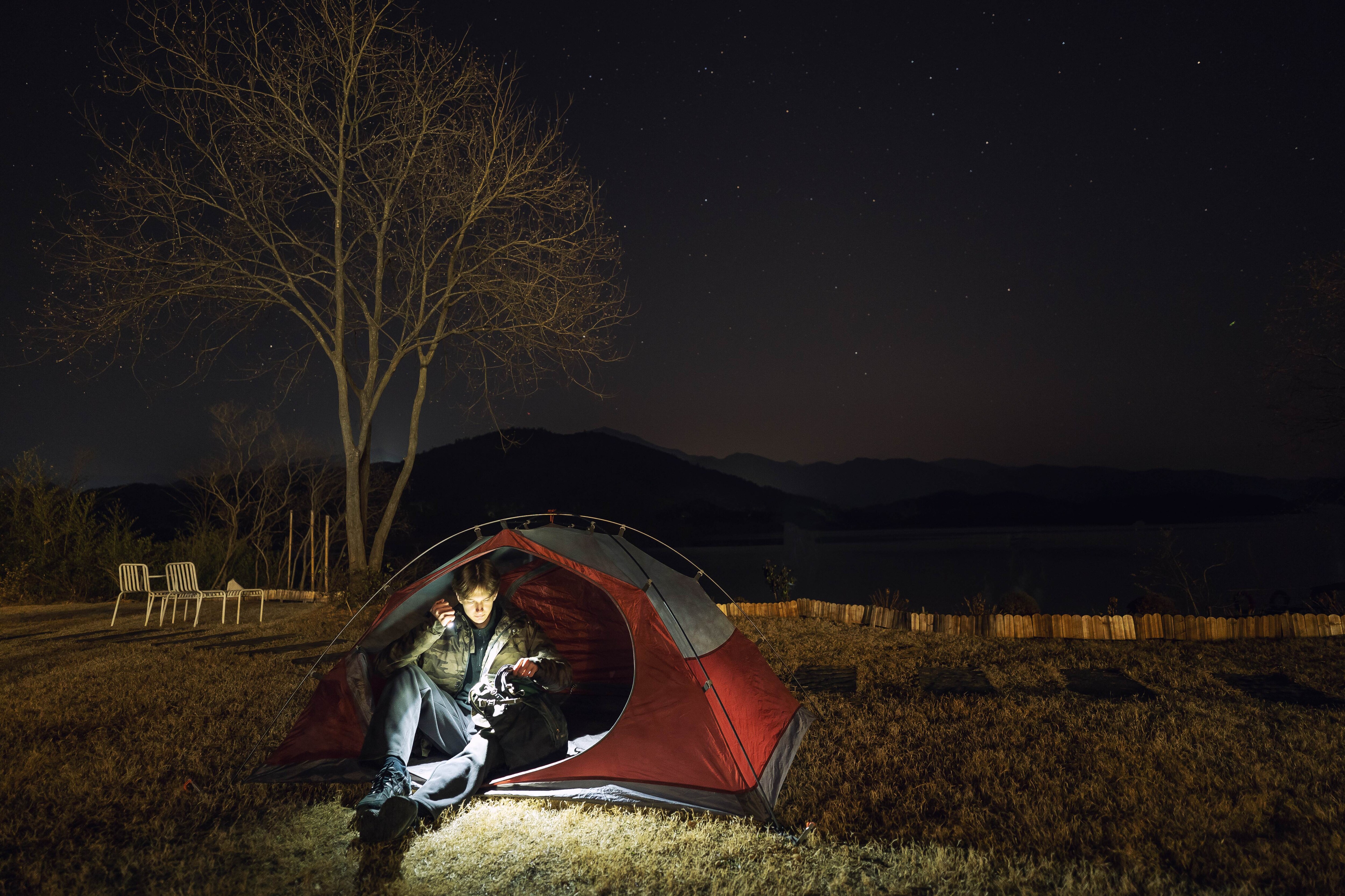 Olight Baton 4 Pro Flashlight Orange - 1600 lumens