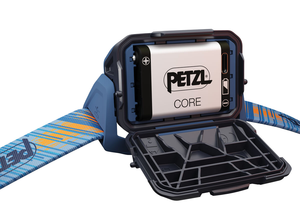 Petzl Aria 2R RGB Headlamp Blue - 625 lumens