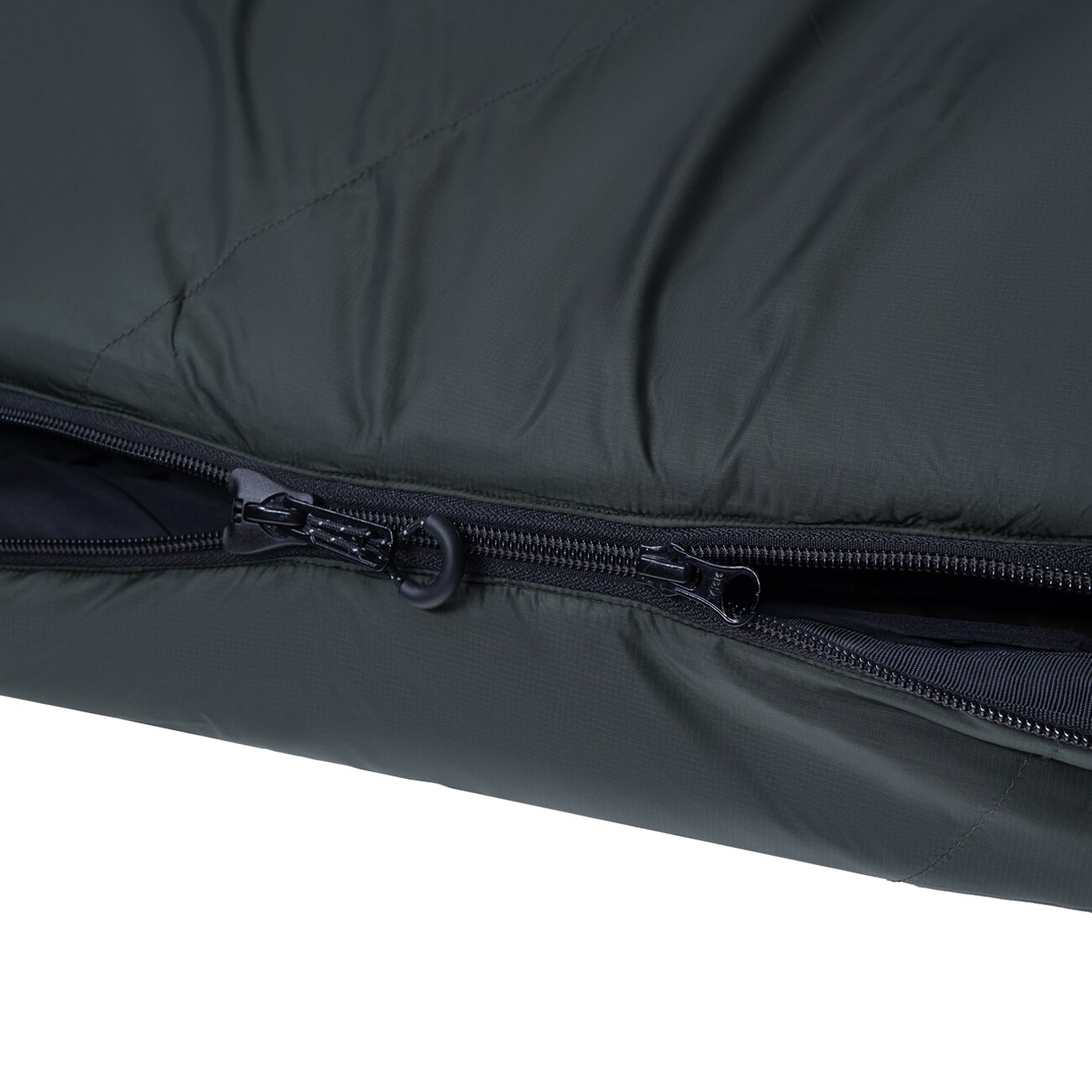 Alpinus Bushcraft 1400 Sleeping Bag Olive - right