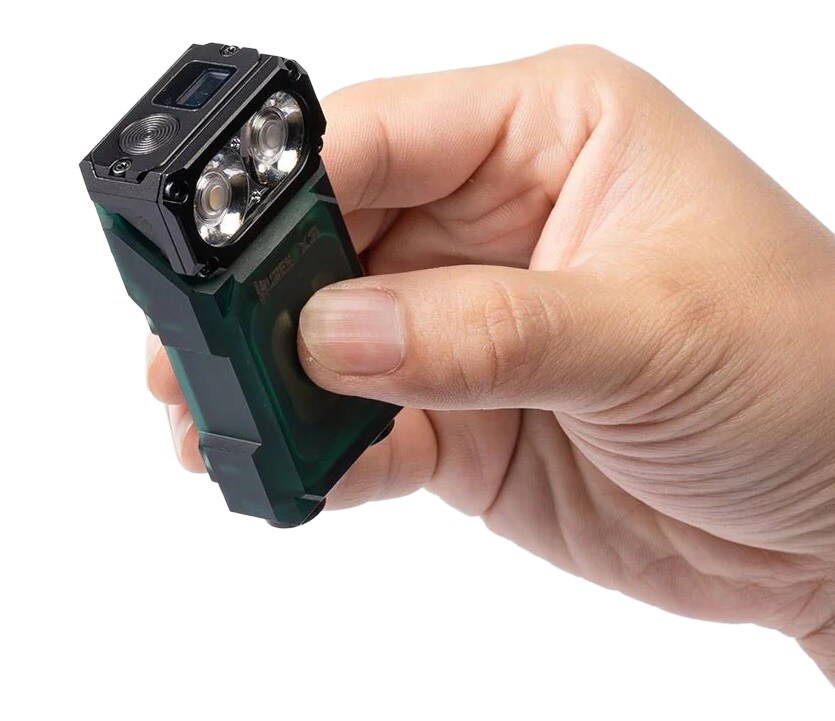 Wuben X3 Pro Flashlight Green + Aluminum Charging Box - 700 lumens
