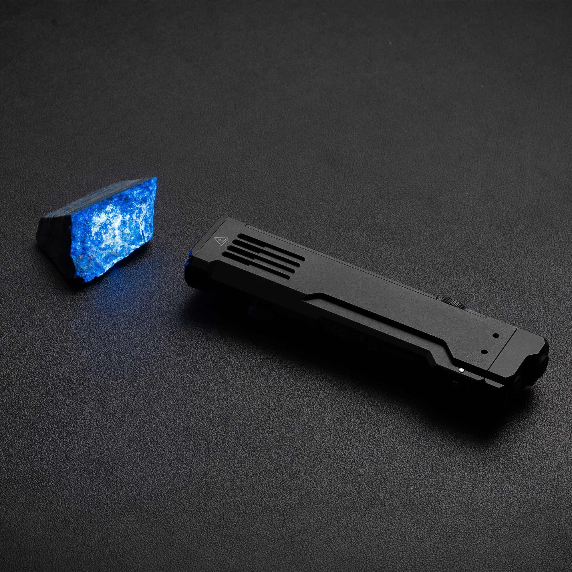 Wuben X5 Class One Torch Black - 1300 lumens