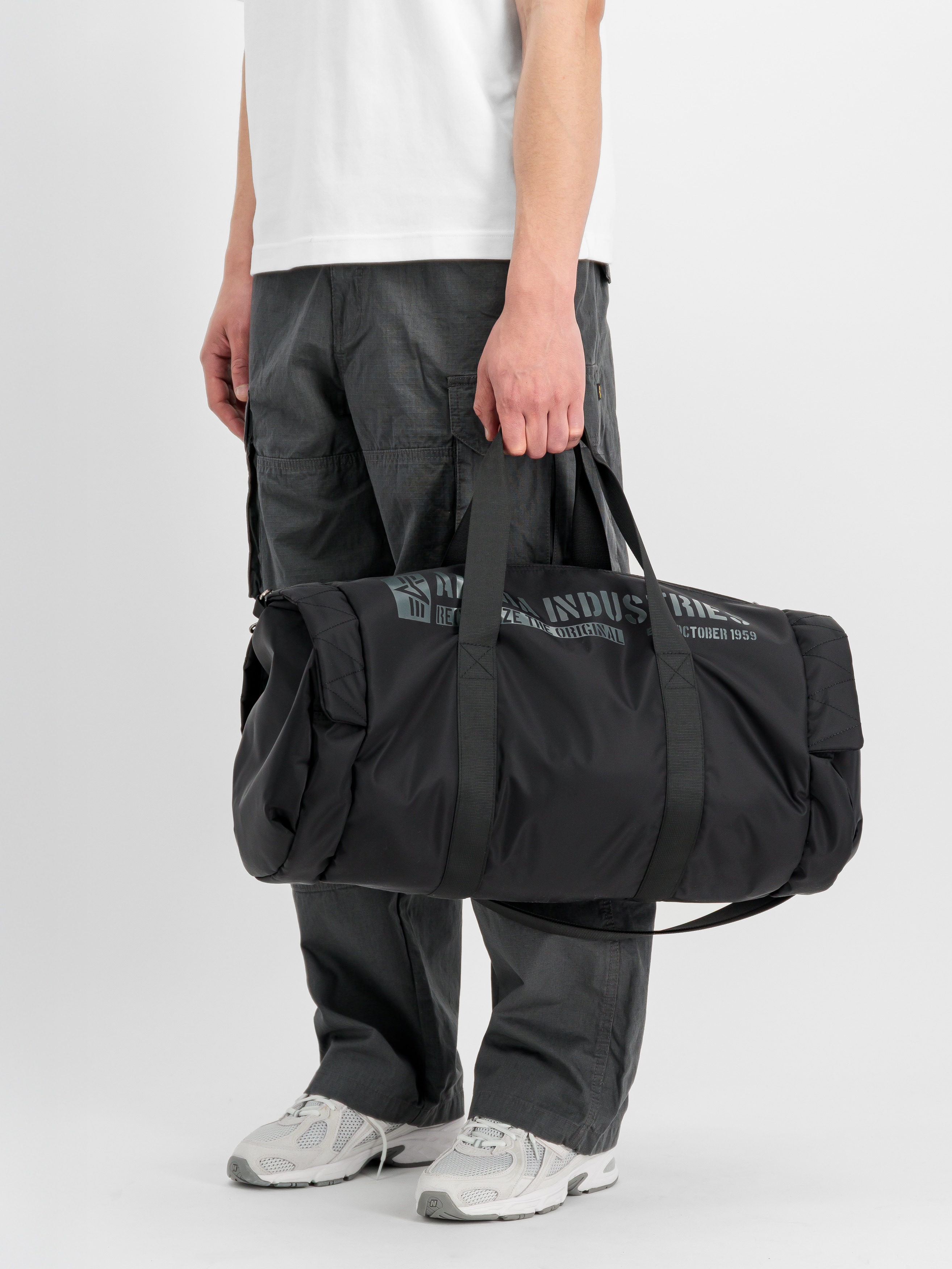 Alpha Industries MA-1 Gym Bag 26 l - Black