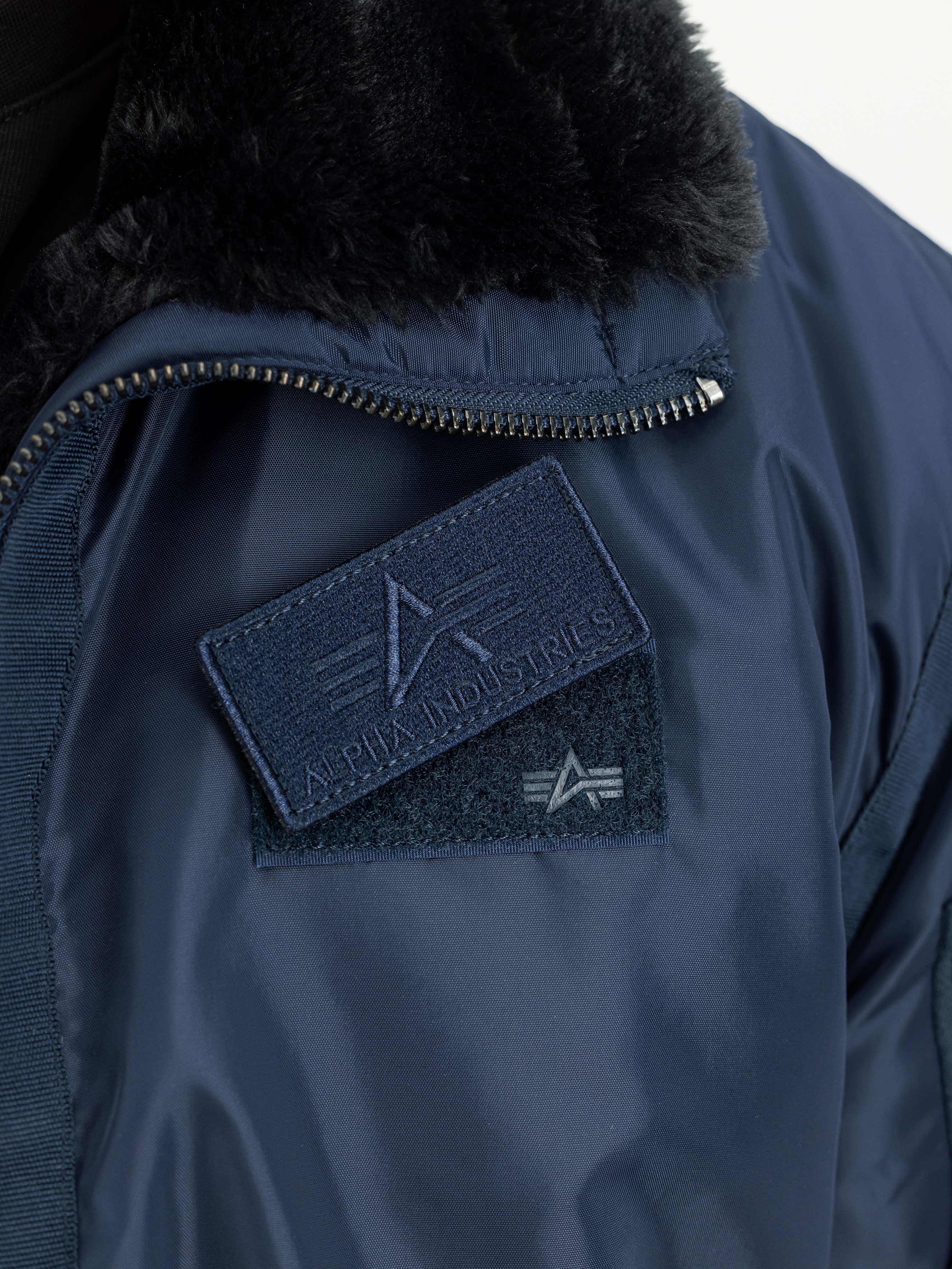 Alpha Industries B15-3 TT Jacket - Ultra Navy