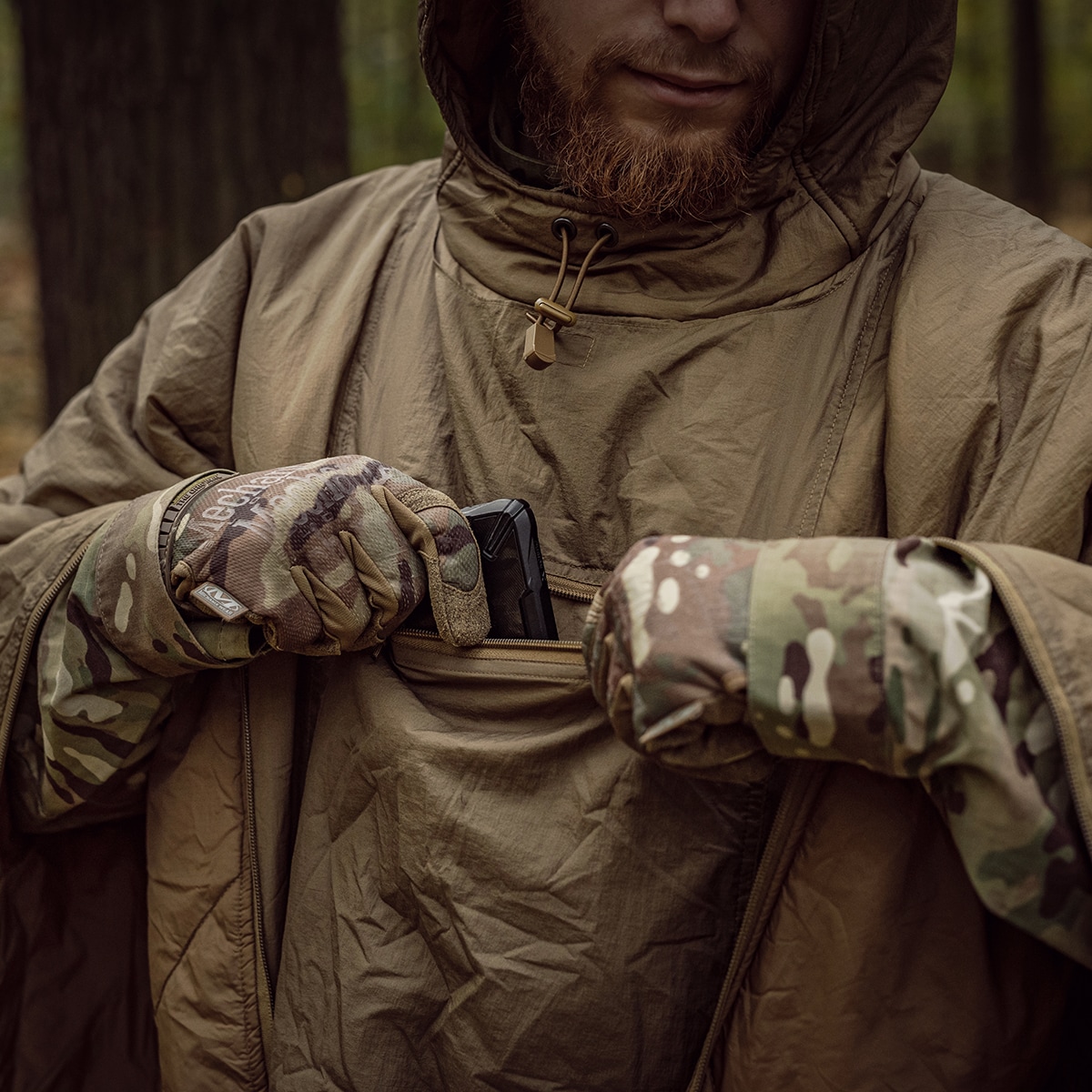 Helikon-Tex Swagman Roll Climashield Apex Poncho with sleeping bag function - Coyote