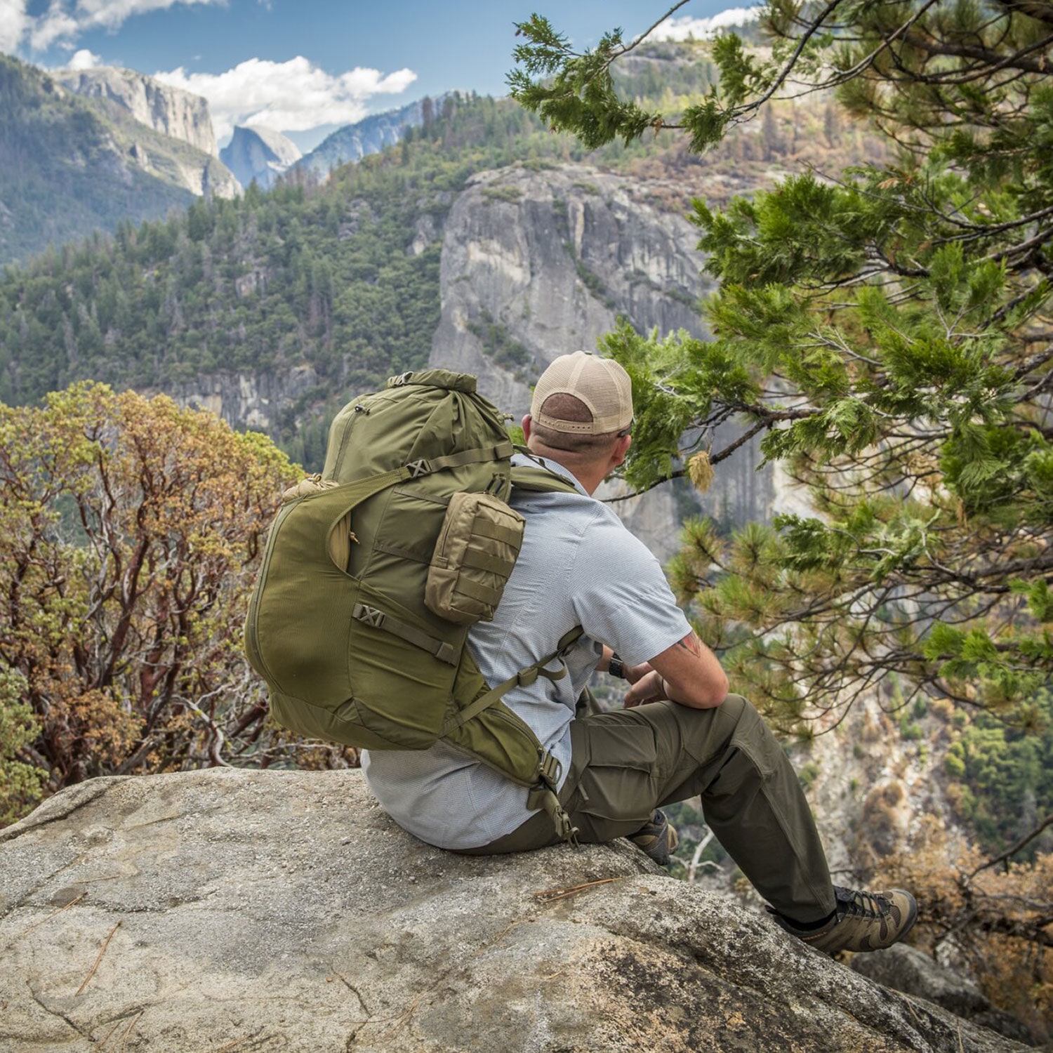 Helikon Summit 40 l Backpack - Coyote