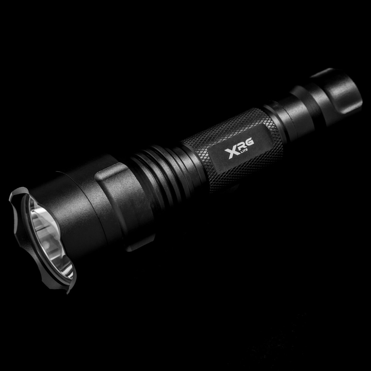 XRG C8 XP-L Rechargeable Flashlight - 250 lumens