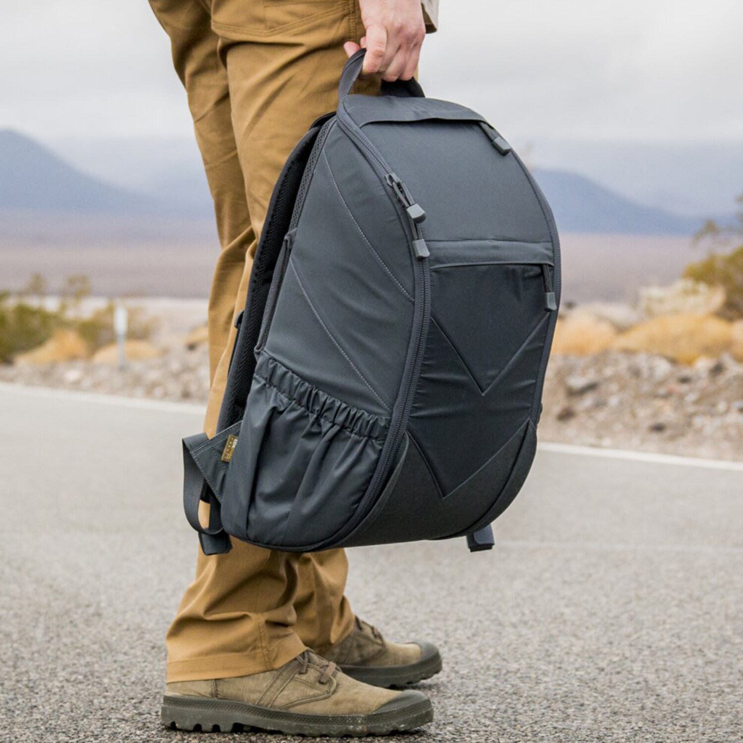 Helikon Bail Out Bag 25 l Backpack - Shadow Grey