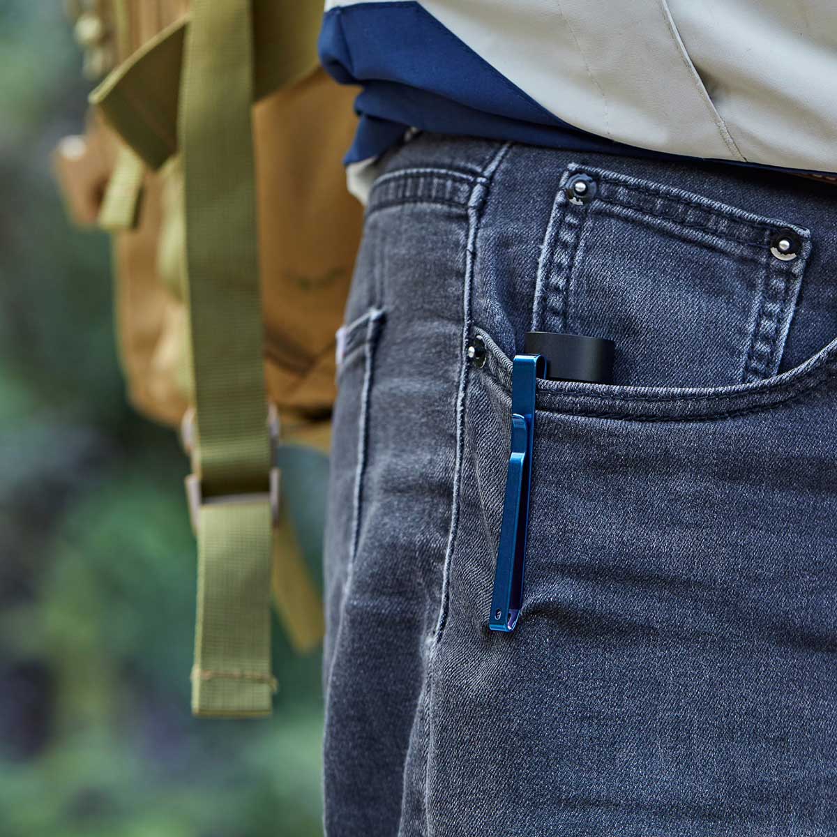 Olight Baton 3 Pro Max Cool White Black rechargeable torch - 2500 lumens