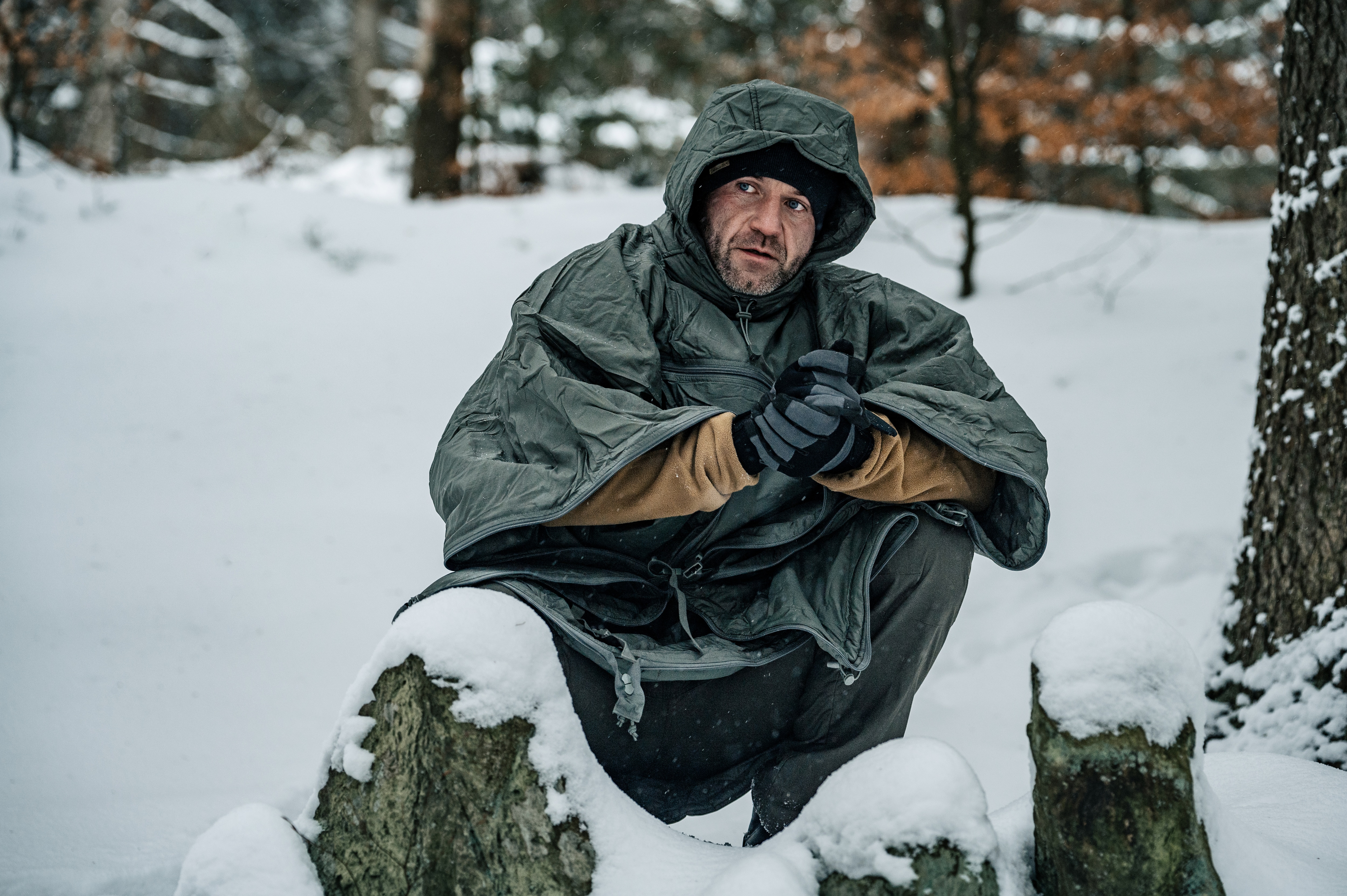 Helikon Swagman Roll Climashield Apex Poncho with sleeping bag function - Alpha Green