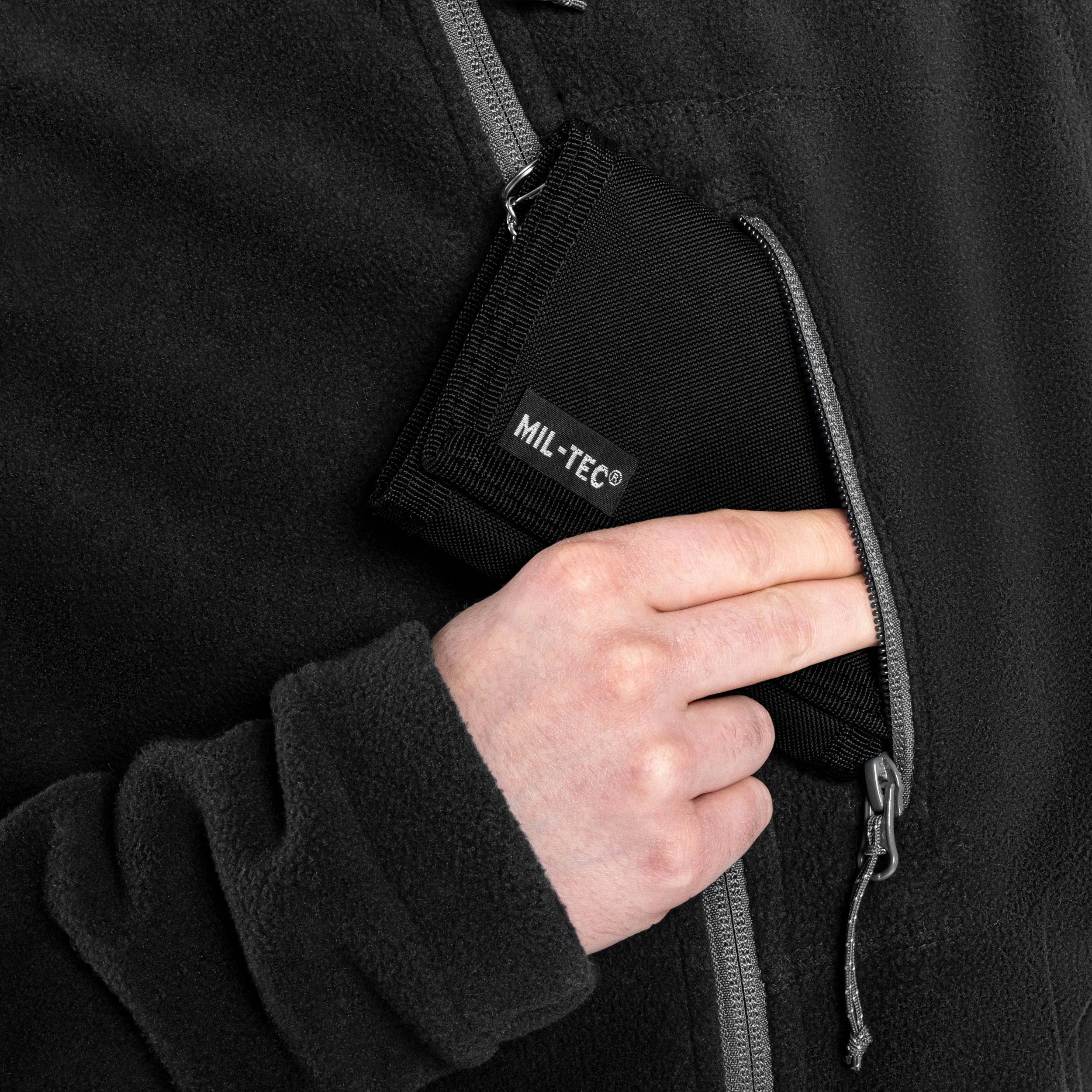 Mil-Tec Wallet with chain - black