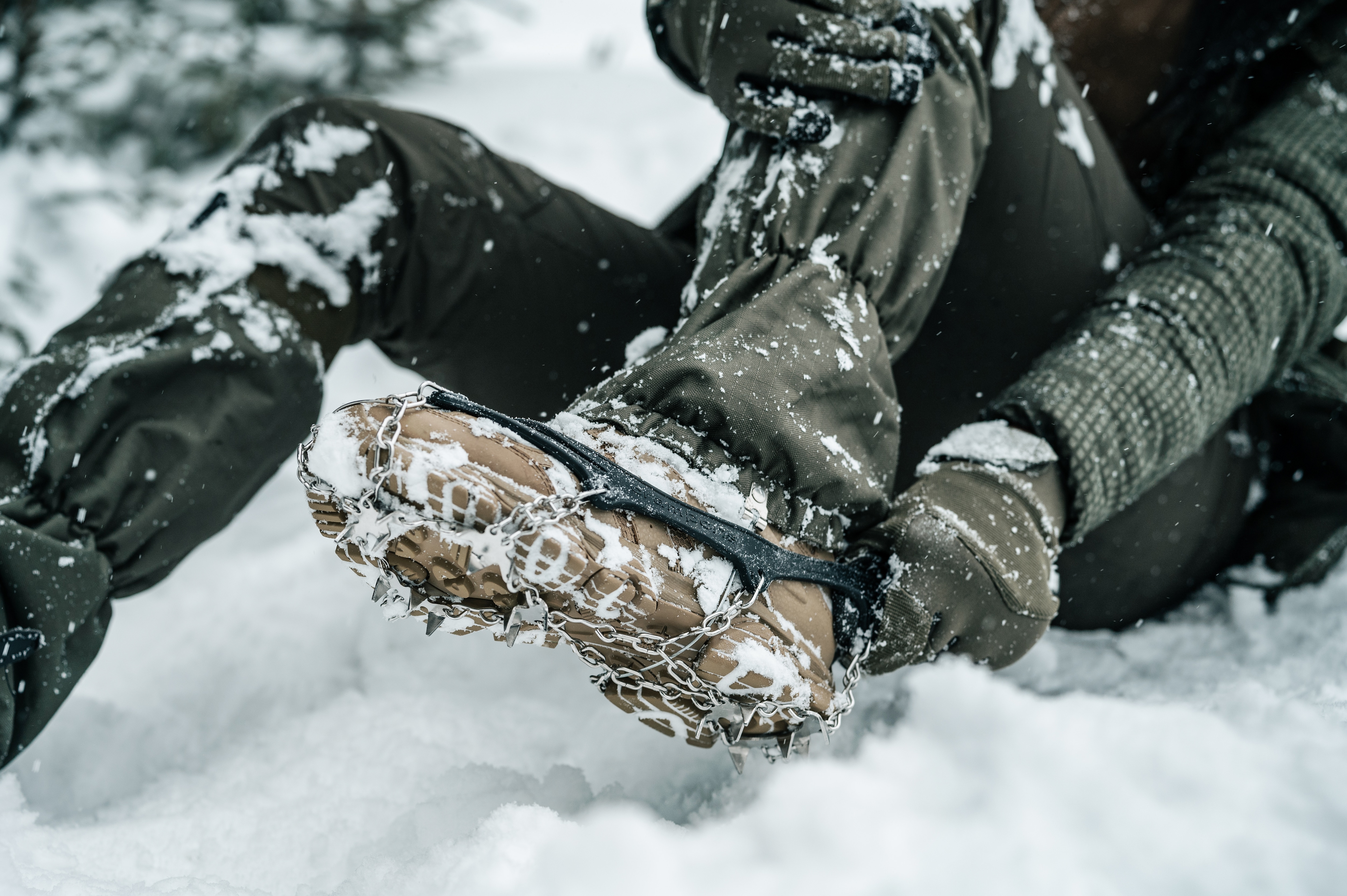 Badger Outdoor Himalaya Boot Crampons Black