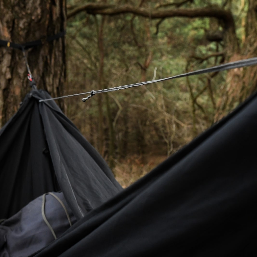 TigerWood Niedźwiedź XL Black Camp Hammock -with mosquito net