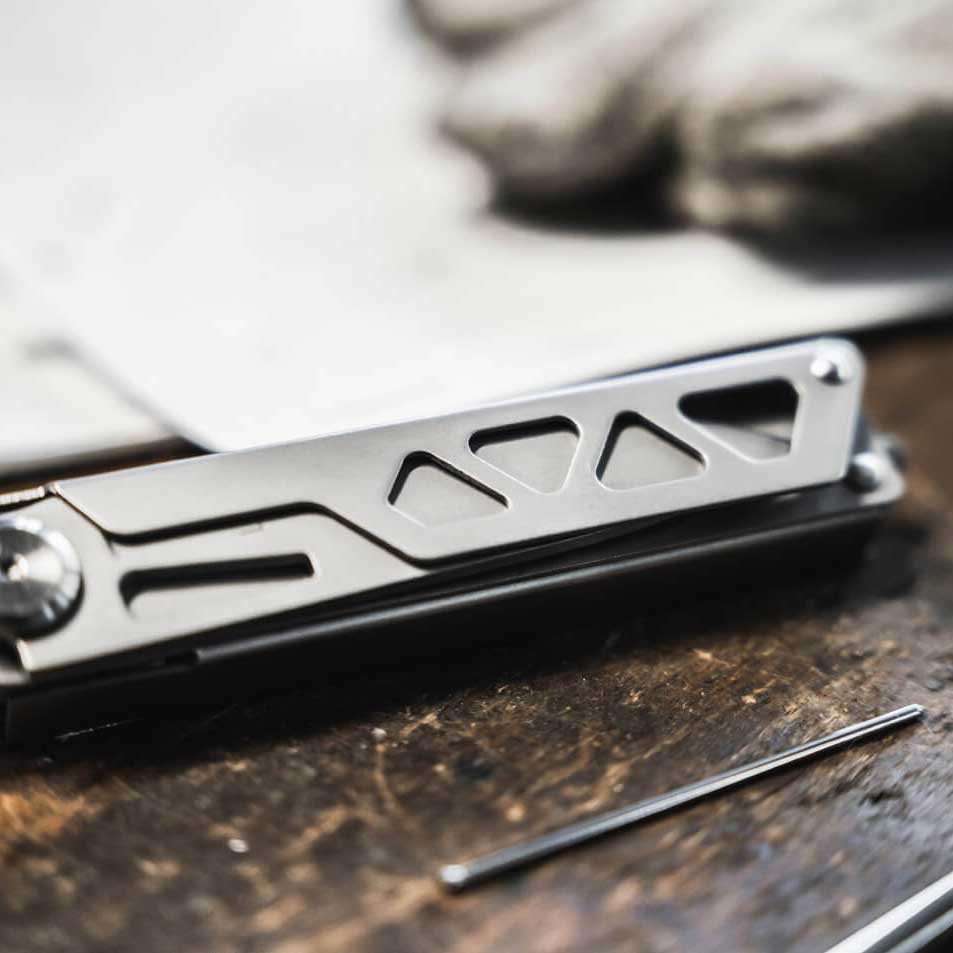 Boker Plus Specialist Half-tool Multitool